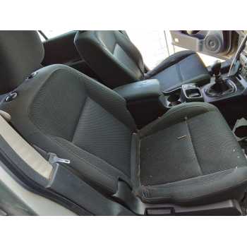 ASIENTO DELANTERO DERECHO 