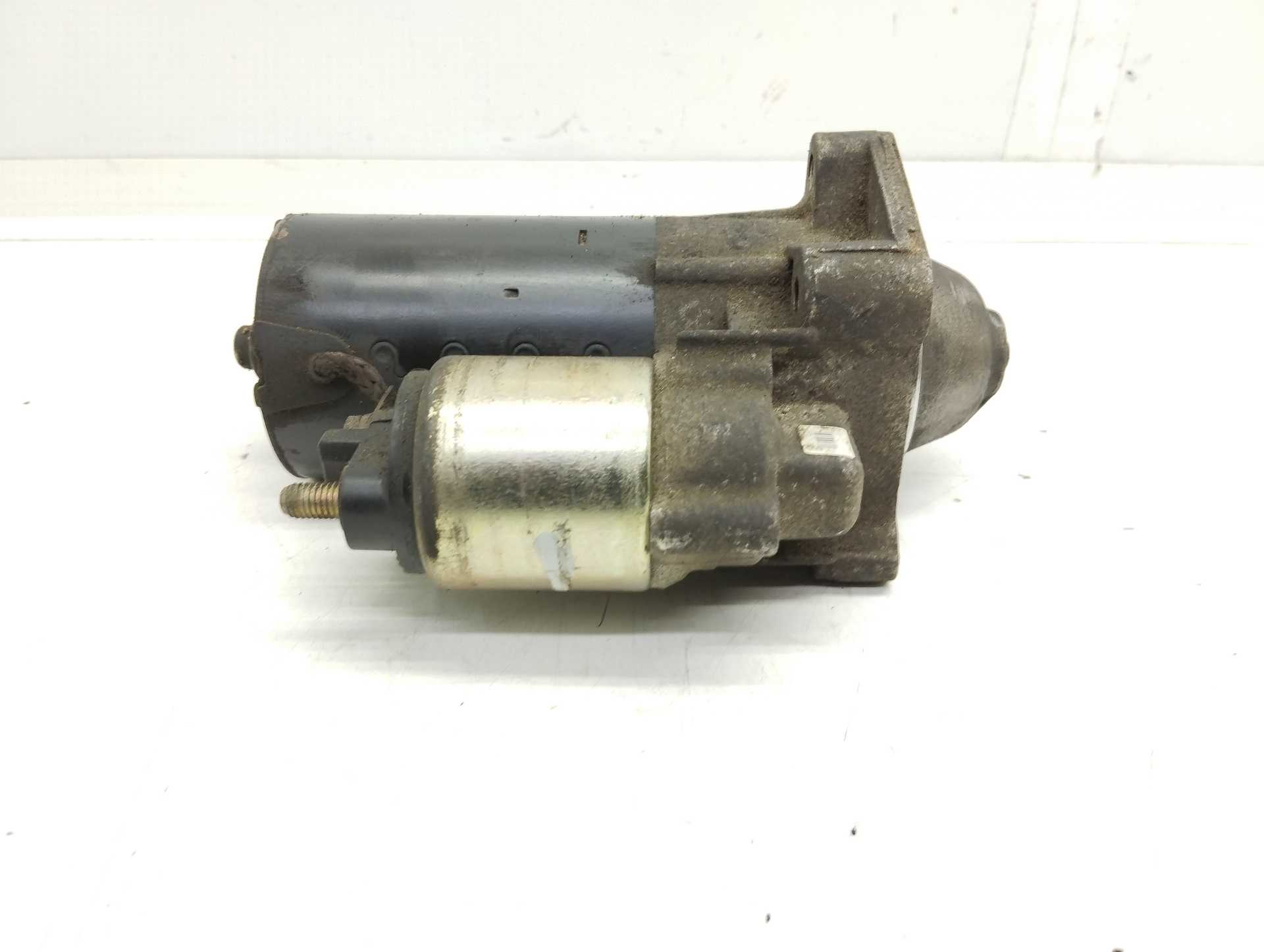 Recambio de motores de arranque para volvo s40 berlina 1.6 cat referencia OEM IAM 0001107067 BOSCH 