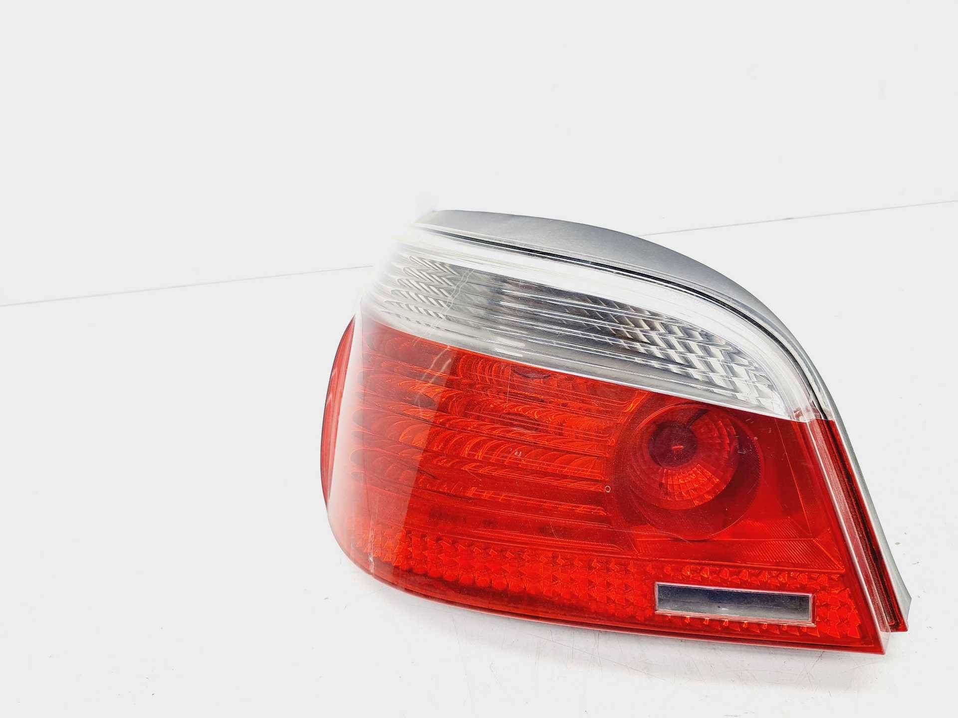 Recambio de piloto trasero izquierdo para bmw serie 5 berlina (e60) 525d referencia OEM IAM 7165737  