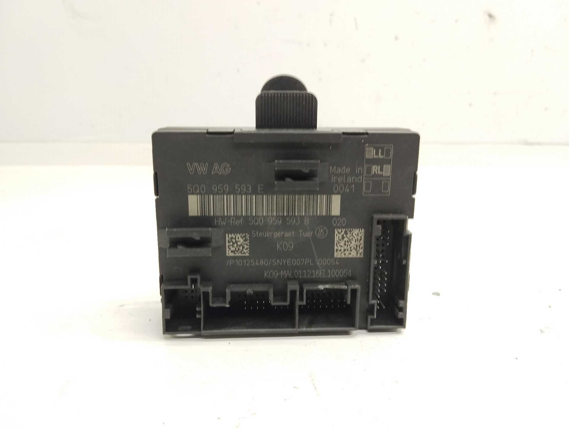 Recambio de modulo electronico para volkswagen golf vii lim. 2.0 tsi referencia OEM IAM 5Q0959593B  