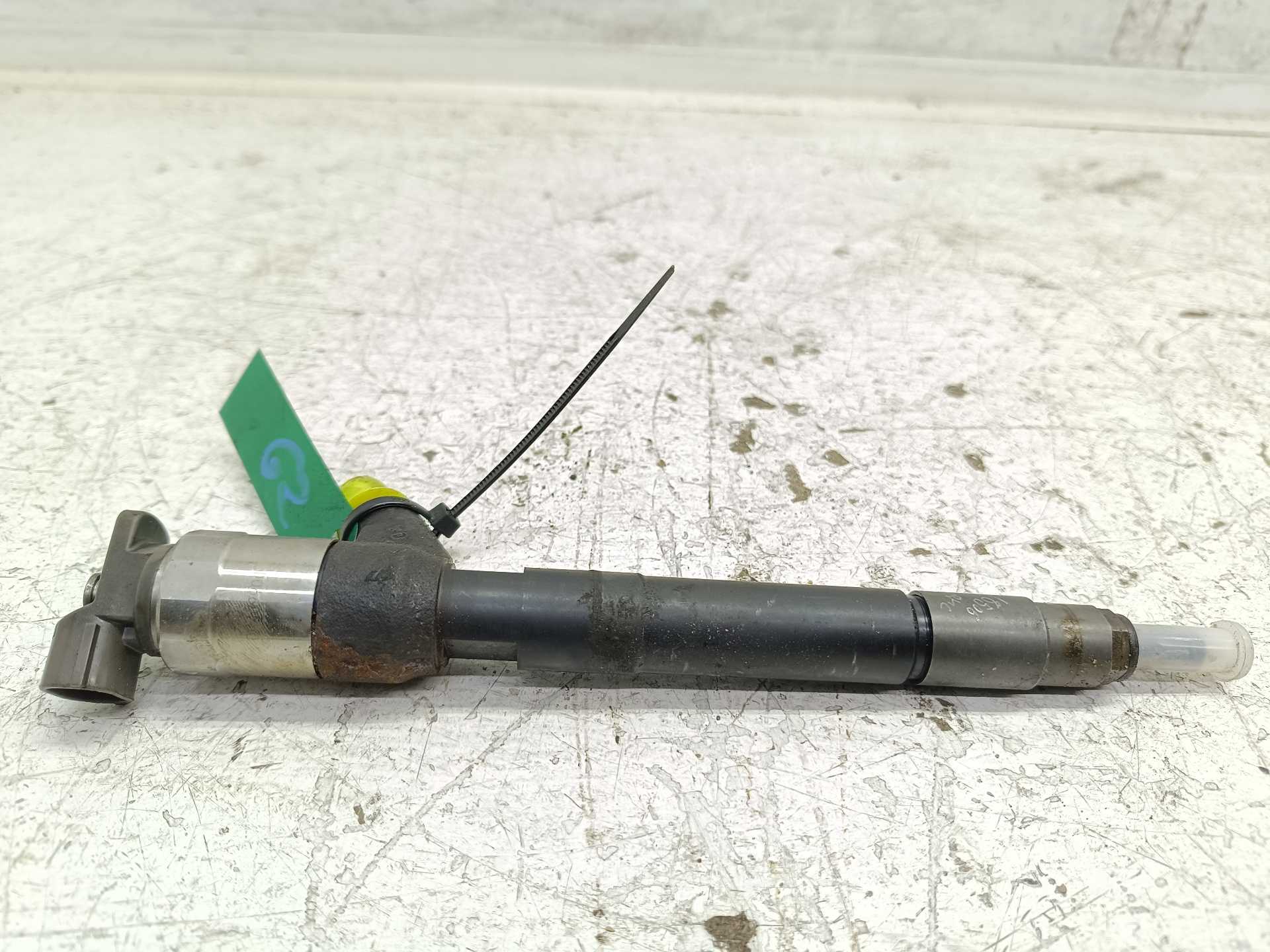 Recambio de inyector para opel astra j lim. excellence referencia OEM IAM 55578075  