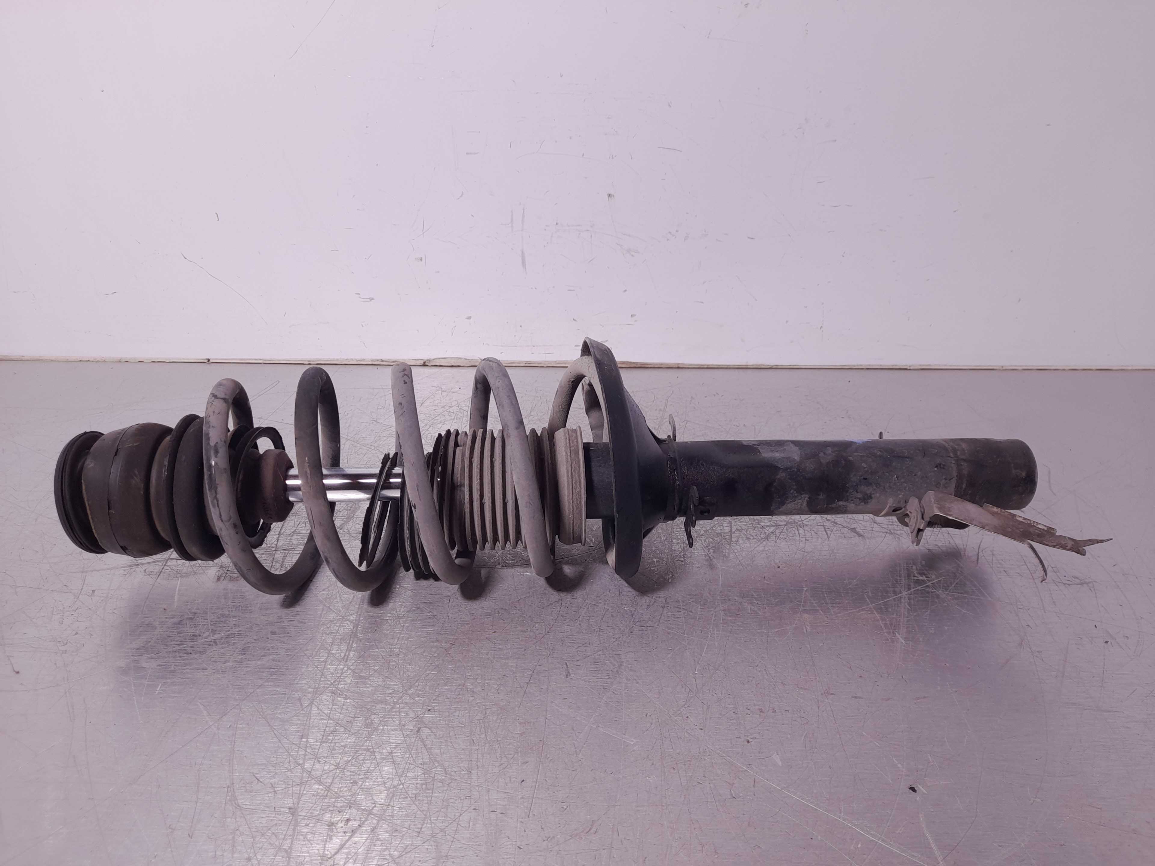 Recambio de amortiguador delantero izquierdo para skoda octavia berlina (1u2) ambiente referencia OEM IAM   