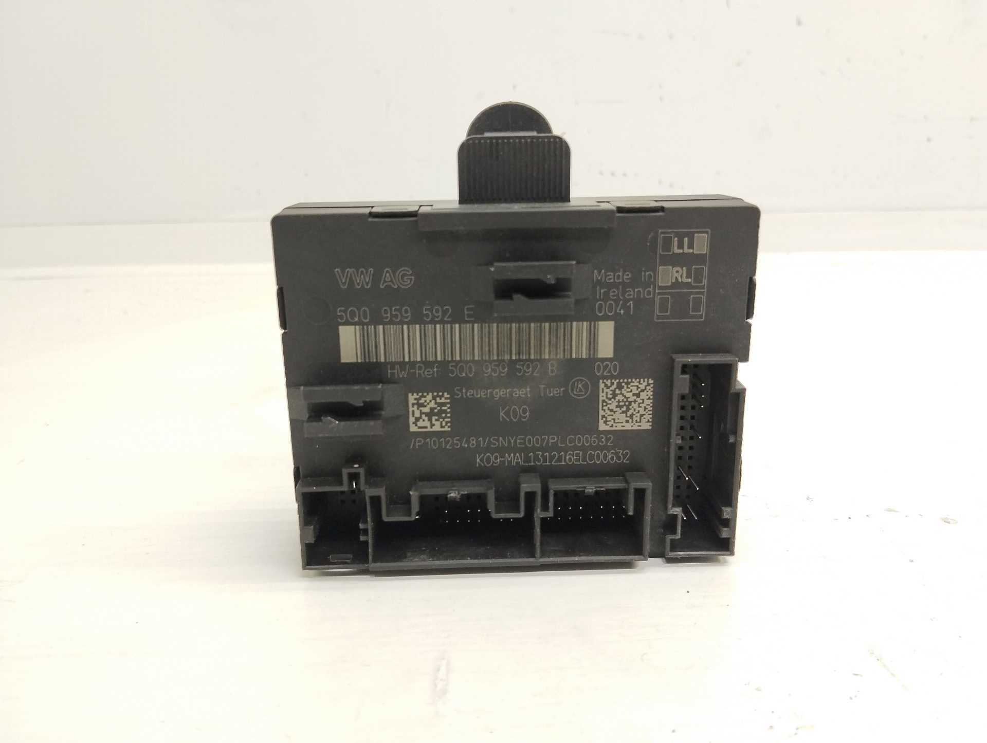 Recambio de modulo electronico para volkswagen golf vii lim. 2.0 tsi referencia OEM IAM 5Q0959592  
