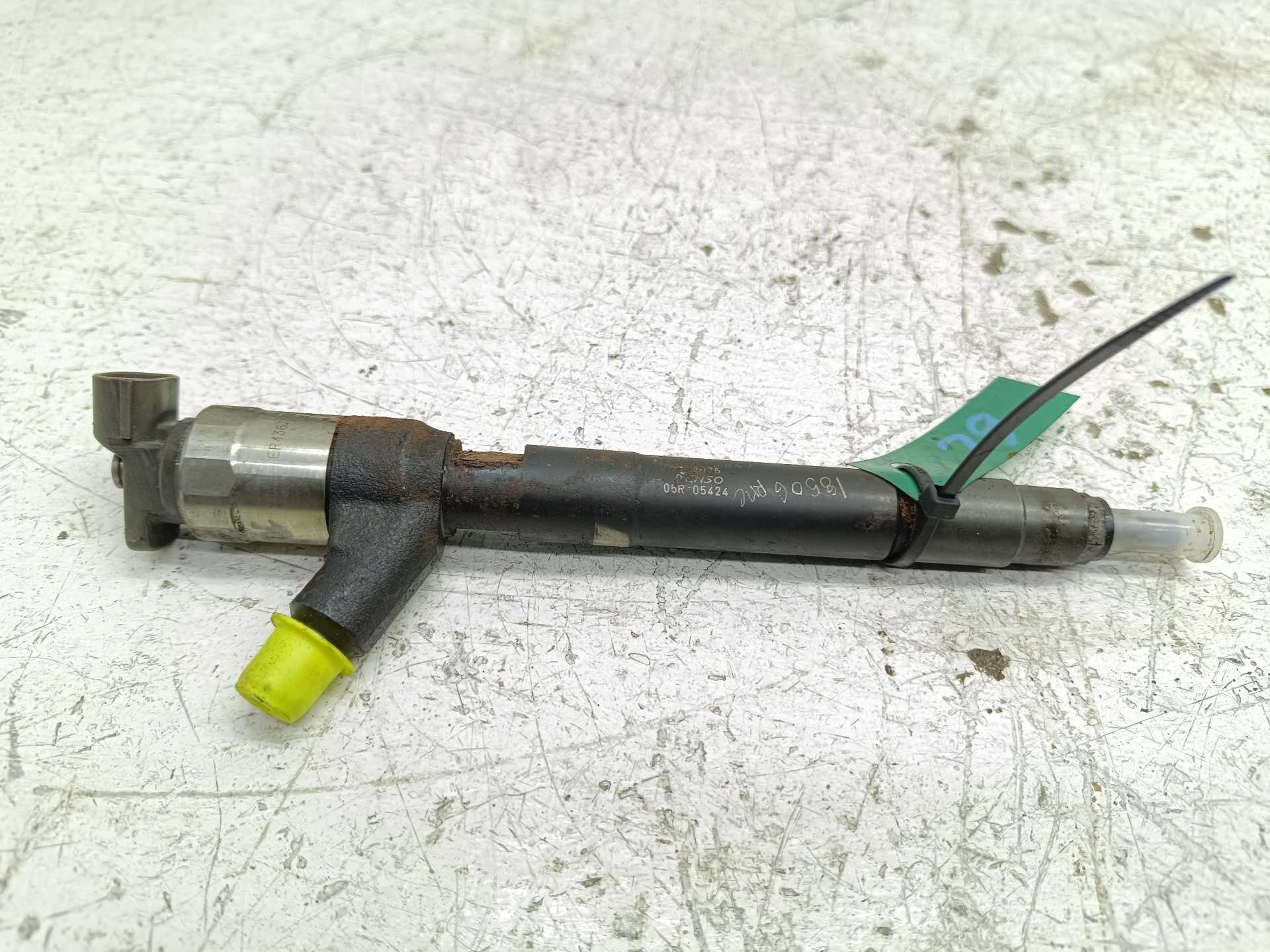 Recambio de inyector para opel astra j lim. excellence referencia OEM IAM 55578075  