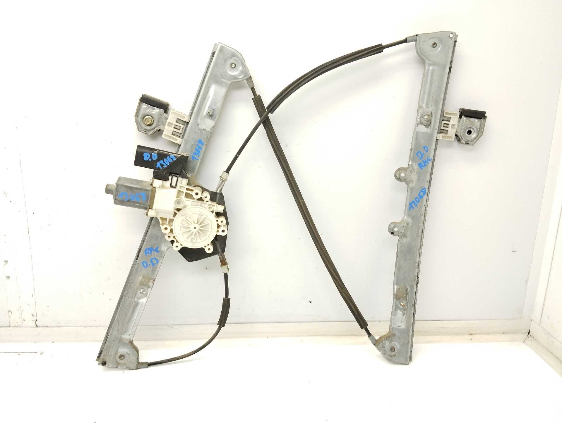 Recambio de elevalunas delantero derecho para mitsubishi colt berlina 5 (z30a) 1.5 instyle (d) referencia OEM IAM B130138033 013