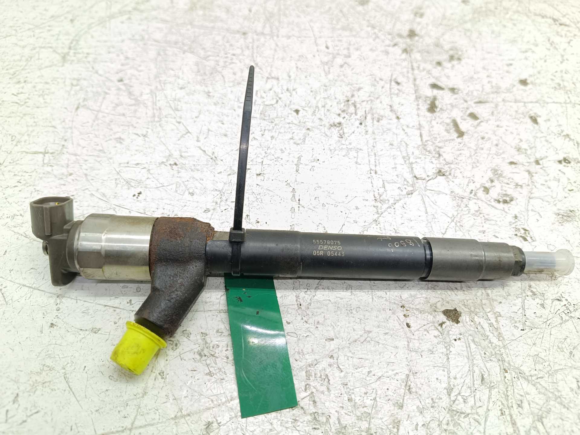 Recambio de inyector para opel astra j lim. excellence referencia OEM IAM 55578075  