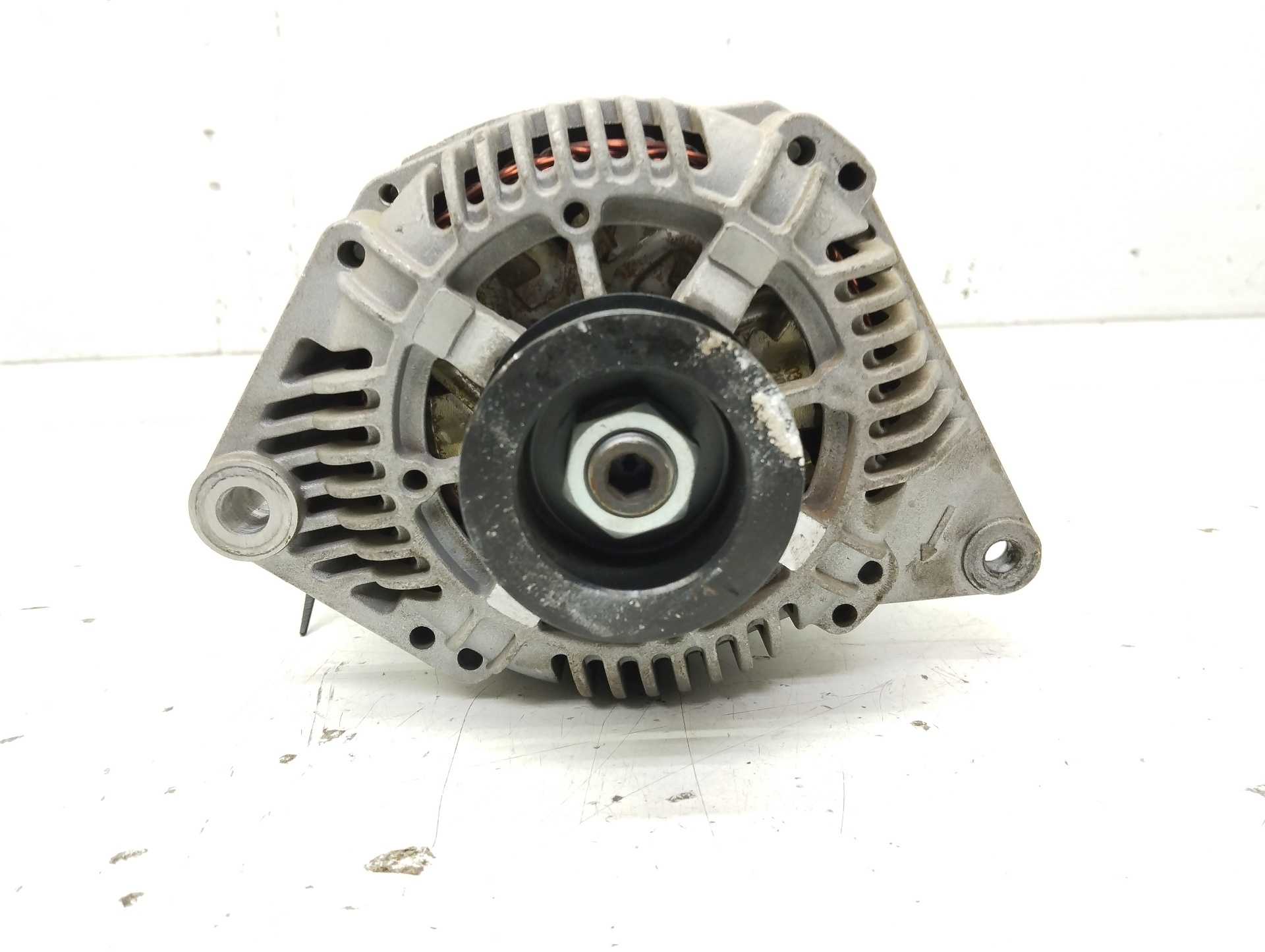 Recambio de alternador para renault laguna (b56) 2.0 d rn (b56f/g) referencia OEM IAM AI90302 7701047956 