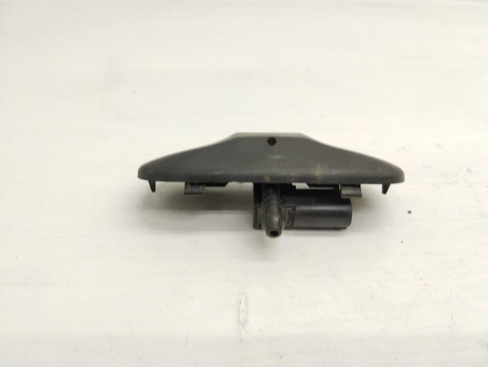 Recambio de bomba lavafaros para volkswagen golf vii lim. 2.0 tsi referencia OEM IAM 5M0955986C  