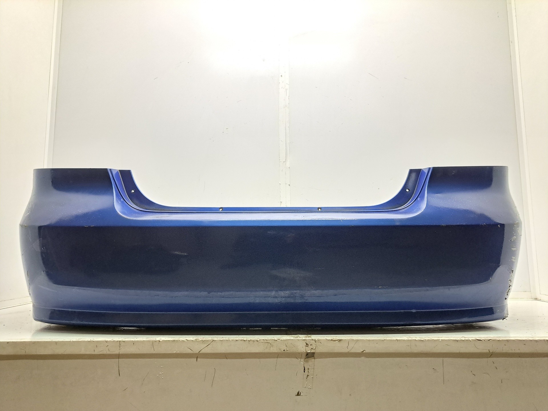 Recambio de paragolpes trasero para chevrolet aveo ls referencia OEM IAM   