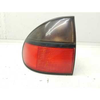Recambio de piloto trasero izquierdo para renault laguna (b56) 2.0 d rn (b56f/g) referencia OEM IAM 7700820052  