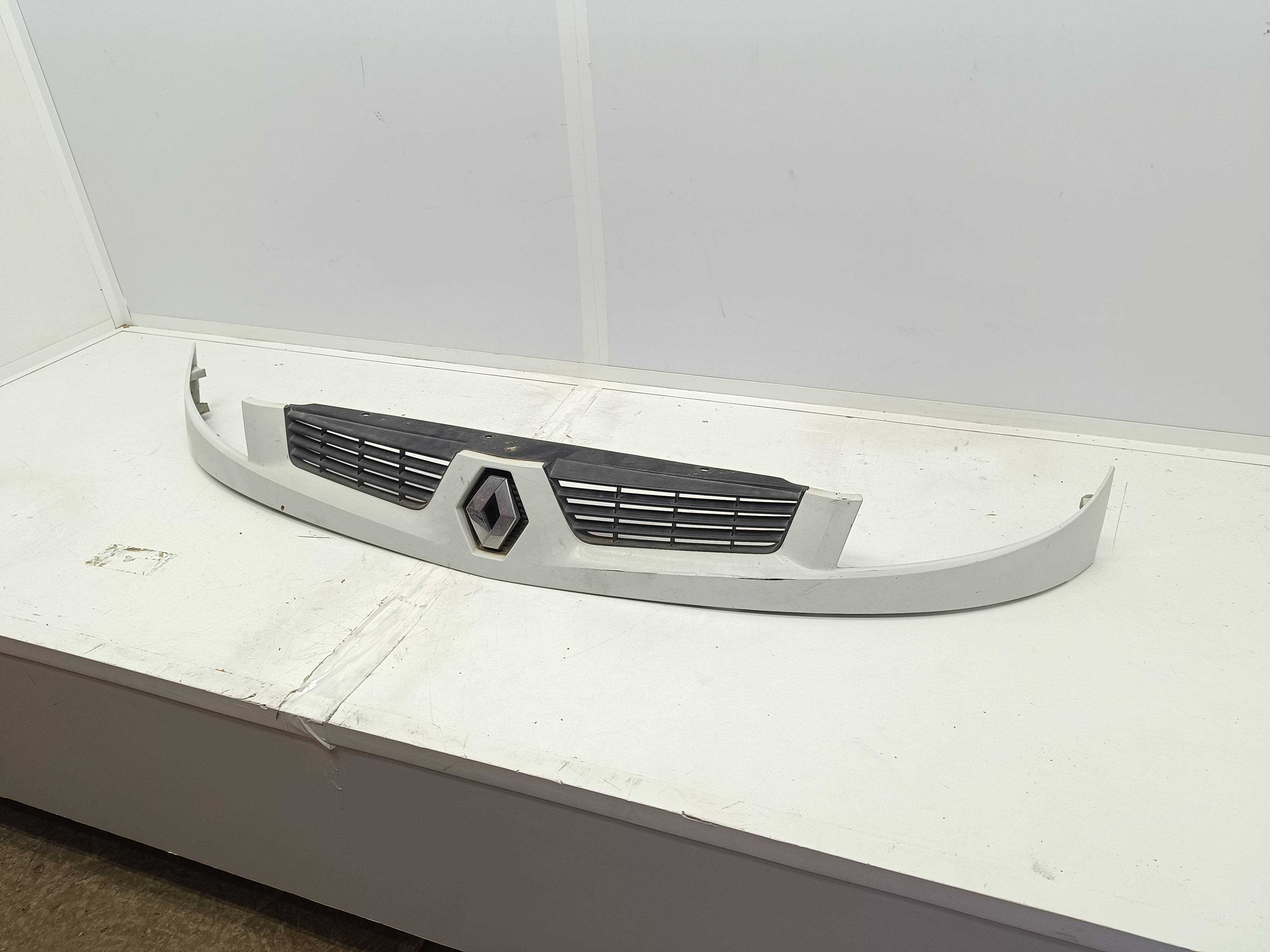 Recambio de rejilla delantera para renault kangoo (f/kc0) alize referencia OEM IAM   