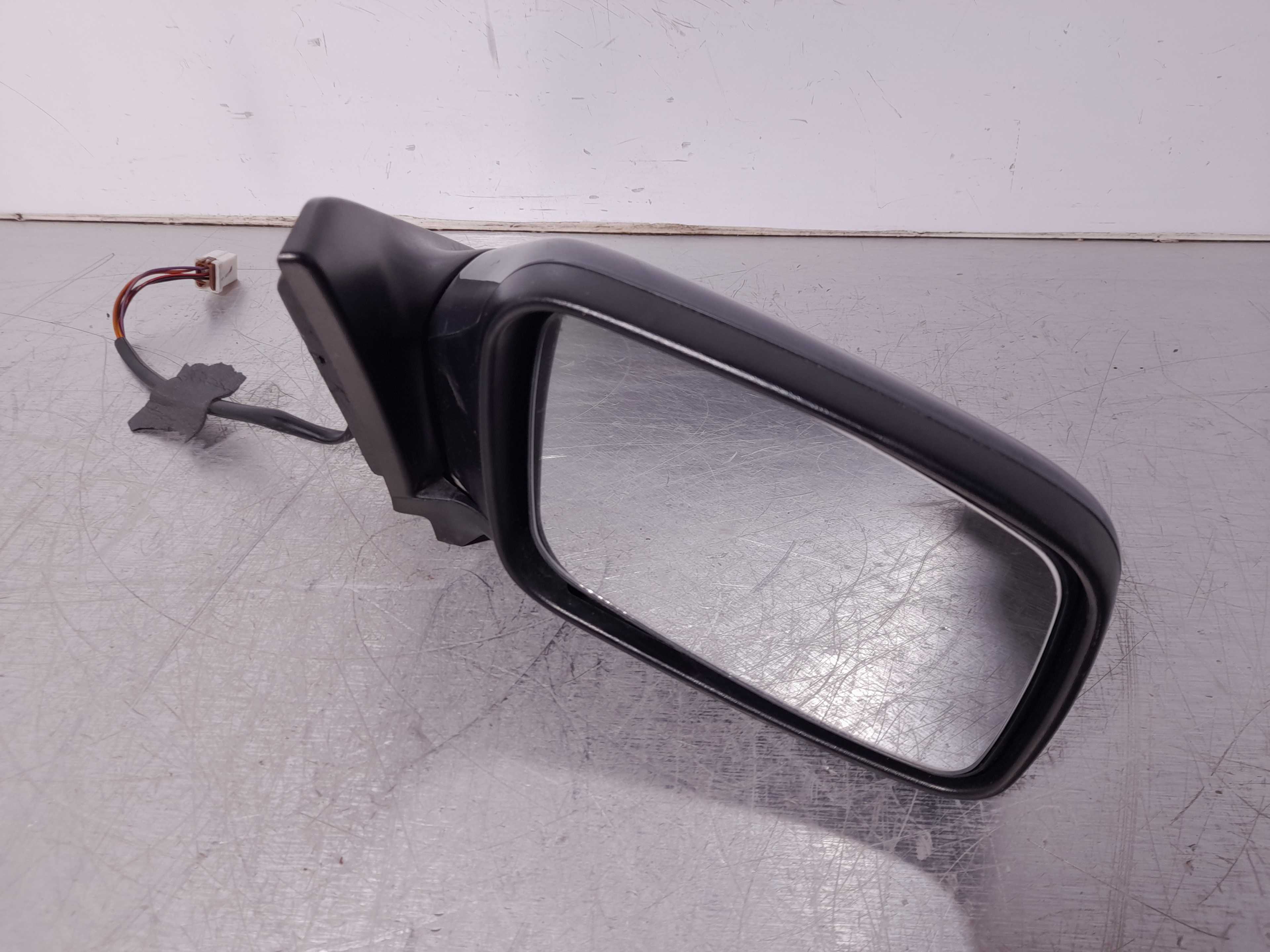 Recambio de retrovisor derecho para volvo s40 berlina 1.6 cat referencia OEM IAM   