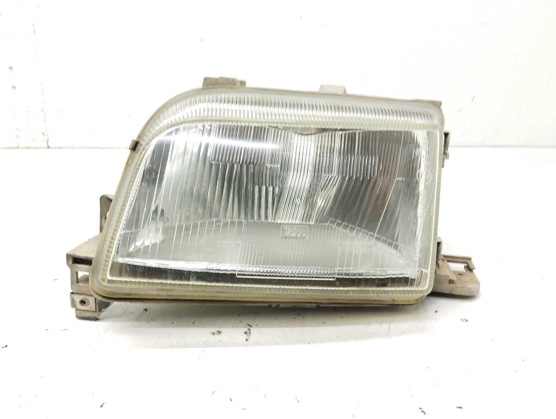 Recambio de faro izquierdo para renault clio i fase i+ii (b/c57) referencia OEM IAM 7701034146 7701034142 7701036069