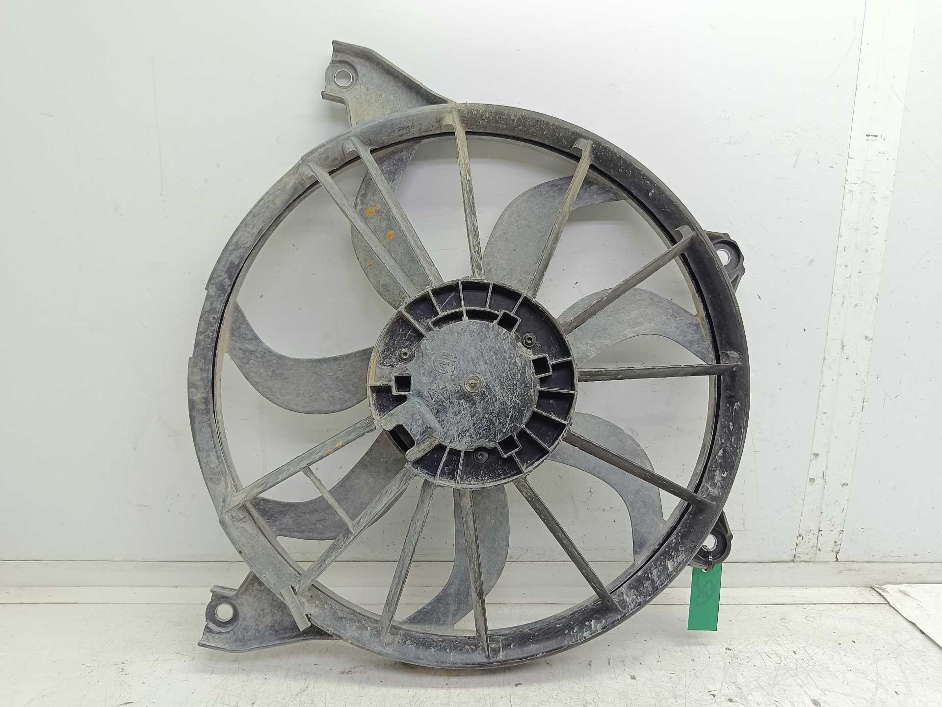 Recambio de electroventilador para fiat freemont (345) urban referencia OEM IAM F00HX0G046 PM1972003 K68102116AA