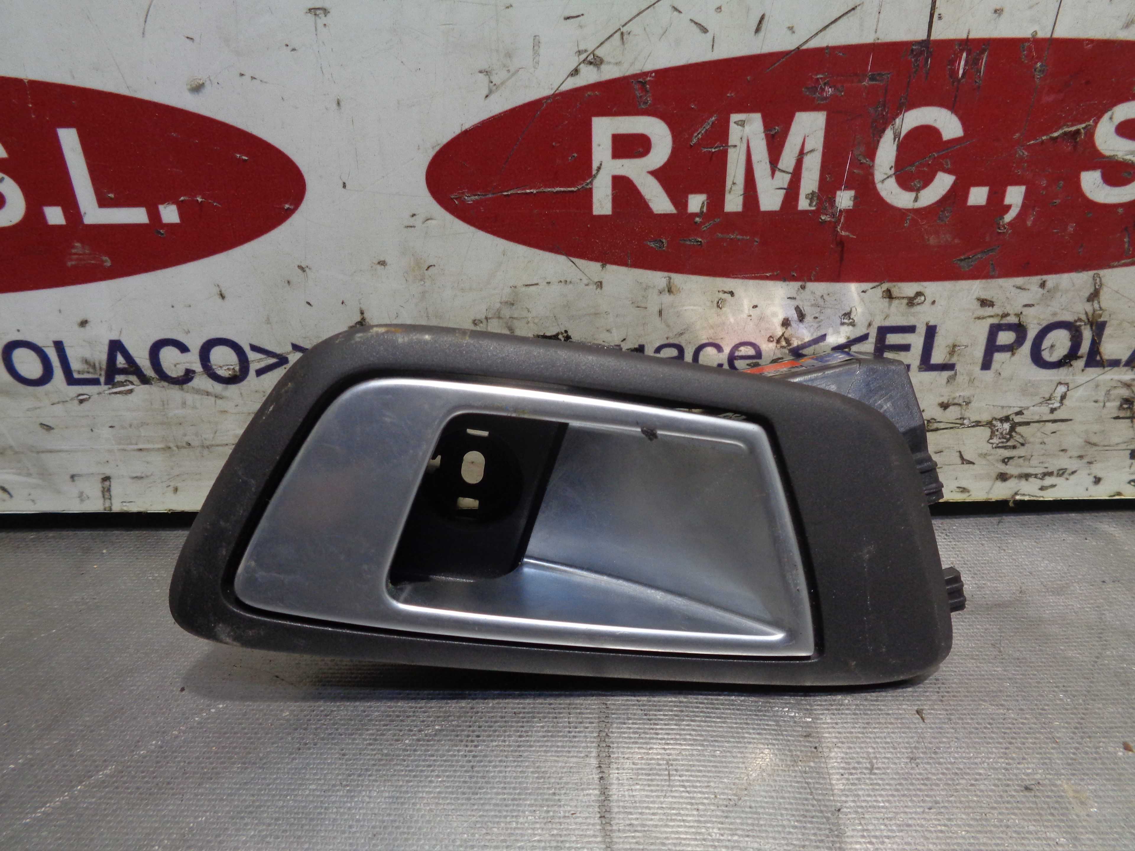 Recambio de maneta interior trasera izquierda para ford fiesta (ccn) ambiente referencia OEM IAM C1BBA22601E  