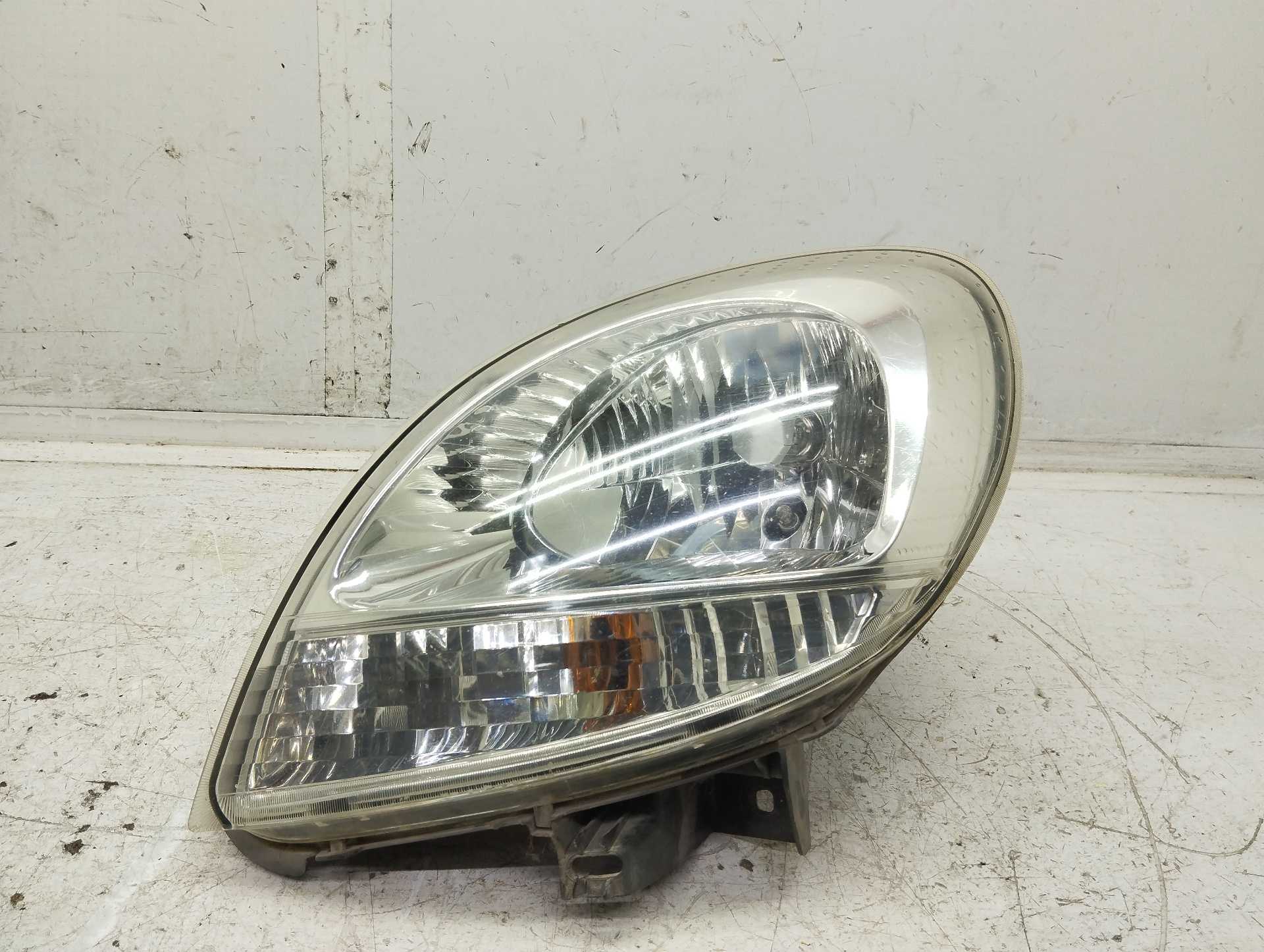 Recambio de faro izquierdo para renault kangoo (f/kc0) alize referencia OEM IAM 8200236590 89008685 