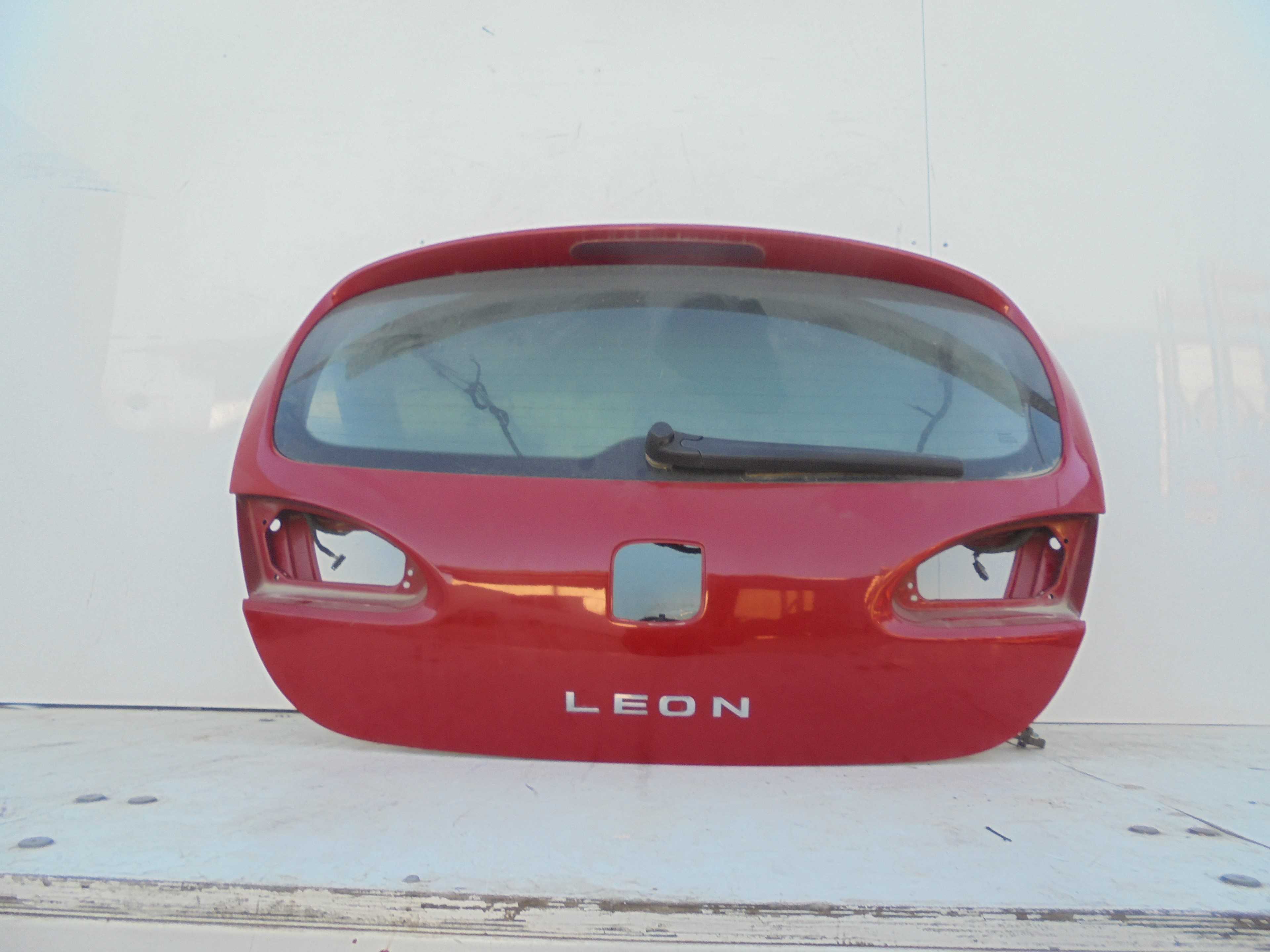 Recambio de porton trasero para seat leon (1p1) comfort limited referencia OEM IAM   