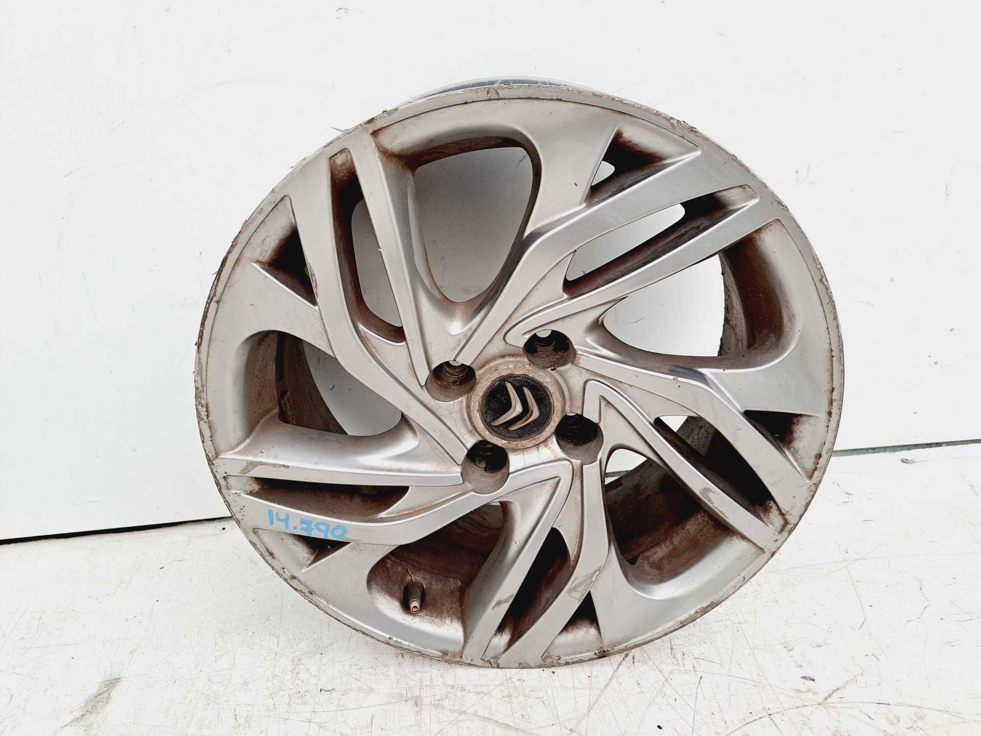 Recambio de llanta para citroën c4 berlina collection referencia OEM IAM 9687802677 R17 