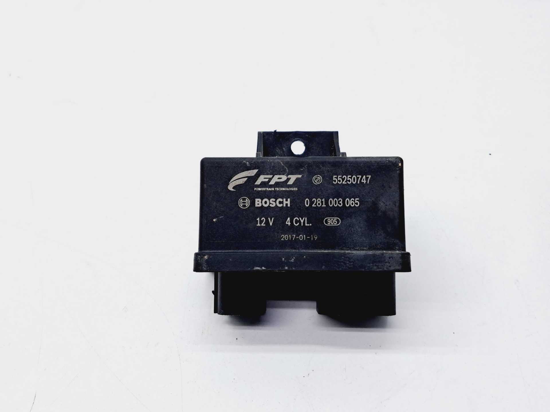 Recambio de rele de ventiladores para alfa romeo stelvio (630) executive 4wd referencia OEM IAM 55250747 0281003065 BOSCH