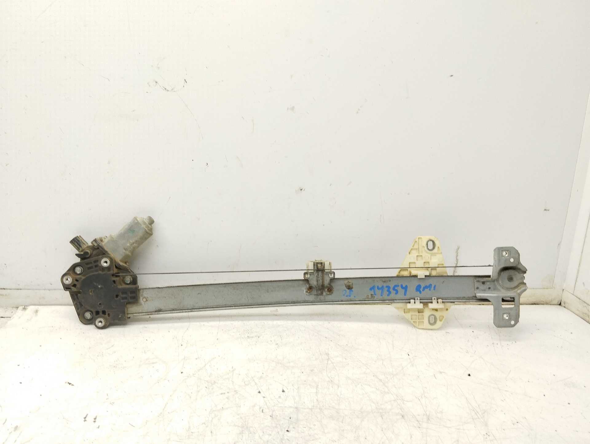 Recambio de elevalunas delantero izquierdo para honda cr-v (re) elegance referencia OEM IAM   
