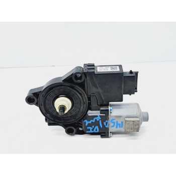 MOTOR ELEVALUNAS DELANTERO IZQUIERDO 82450D4000 DYAUTO 