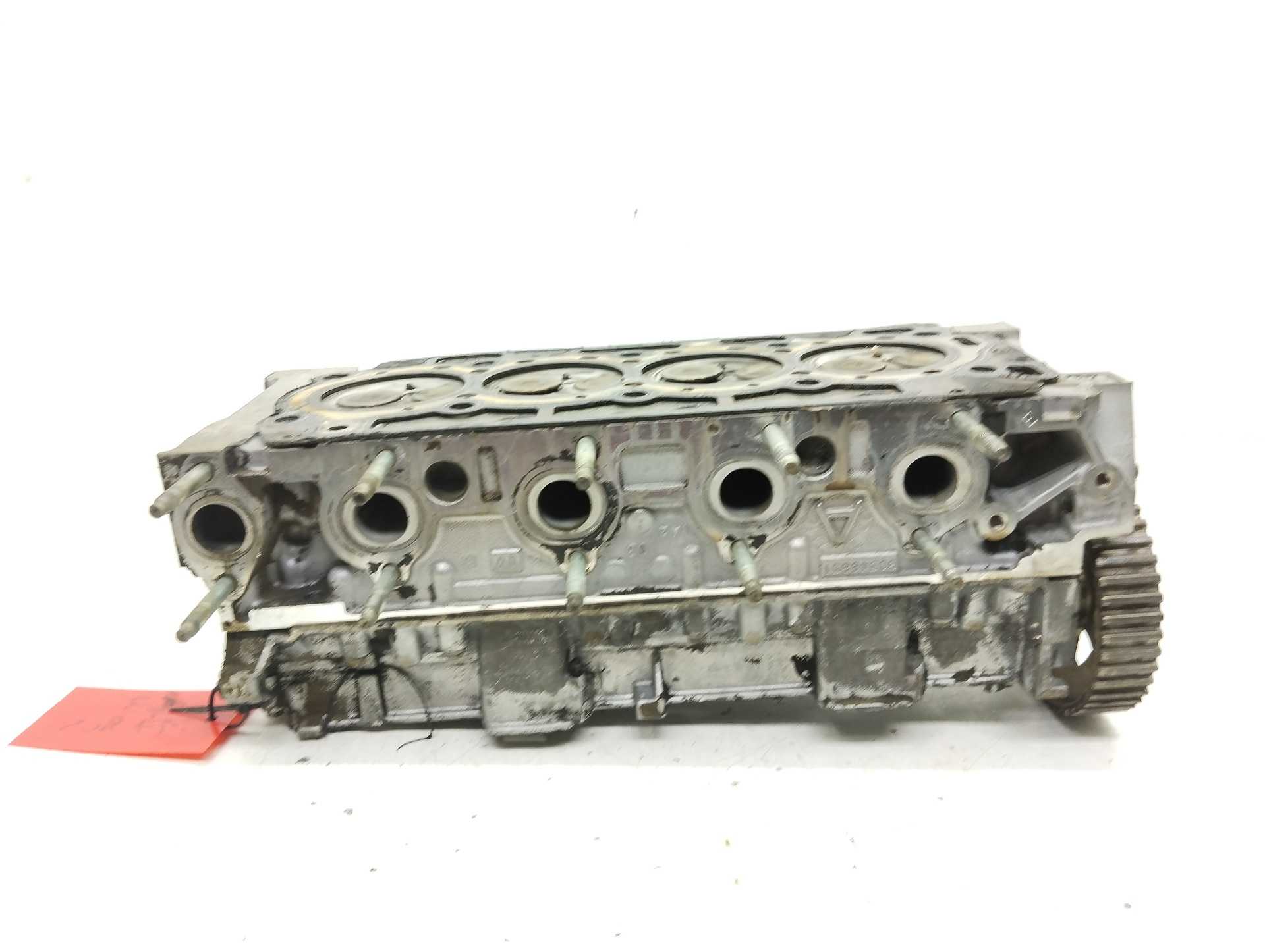 Recambio de culata para citroën c3 1.4 hdi sx plus referencia OEM IAM D02548851  