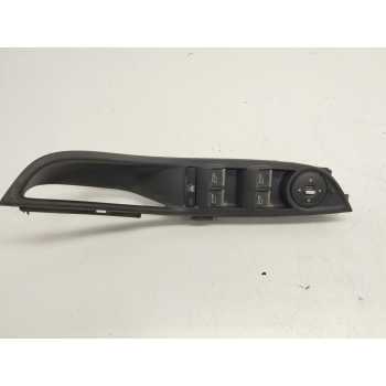 MANDO ELEVALUNAS DELANTERO IZQUIERDO AM5T14A132CA 