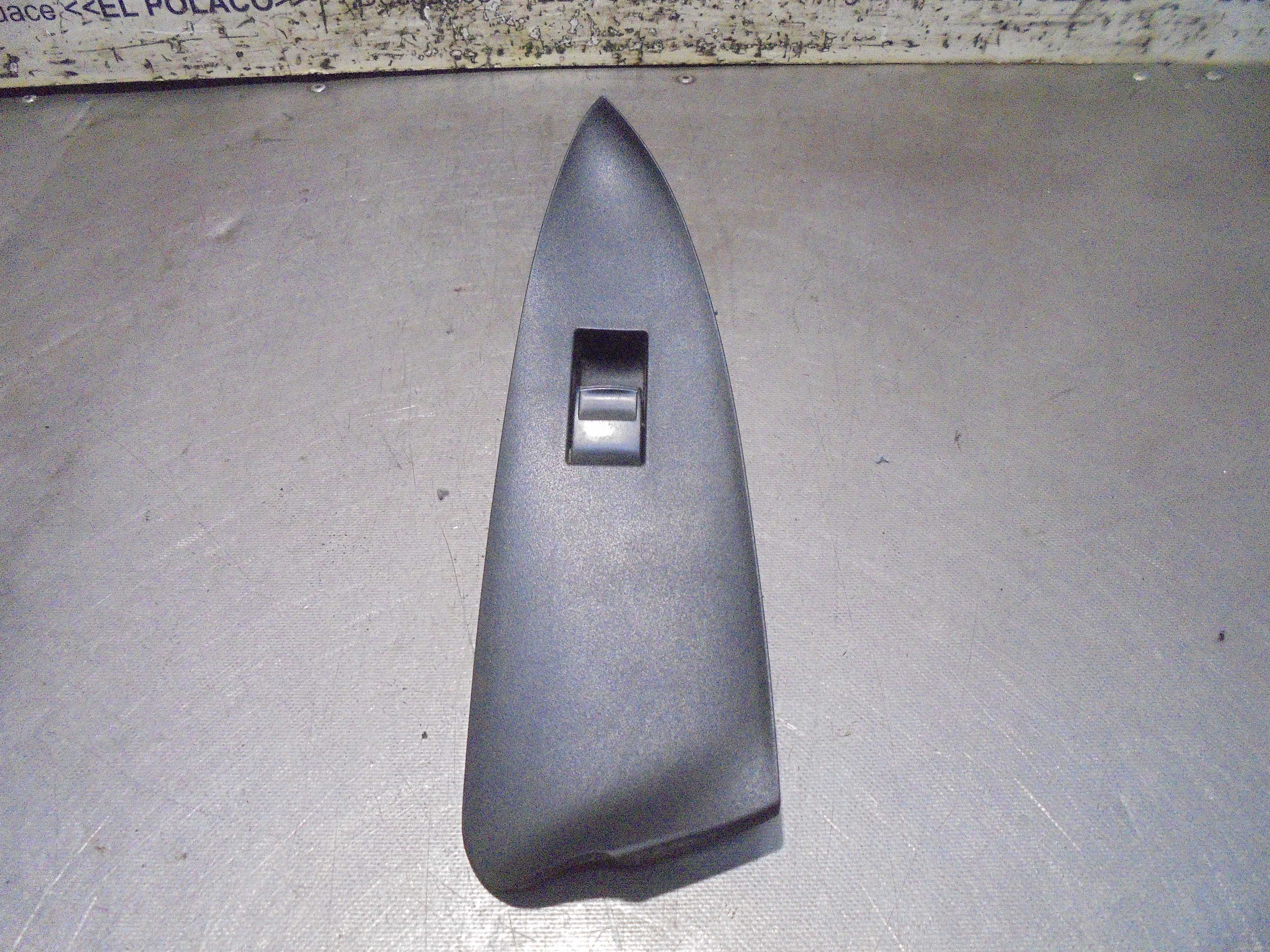 Recambio de mando elevalunas trasero derecho para toyota rav 4 (a3) executive referencia OEM IAM   