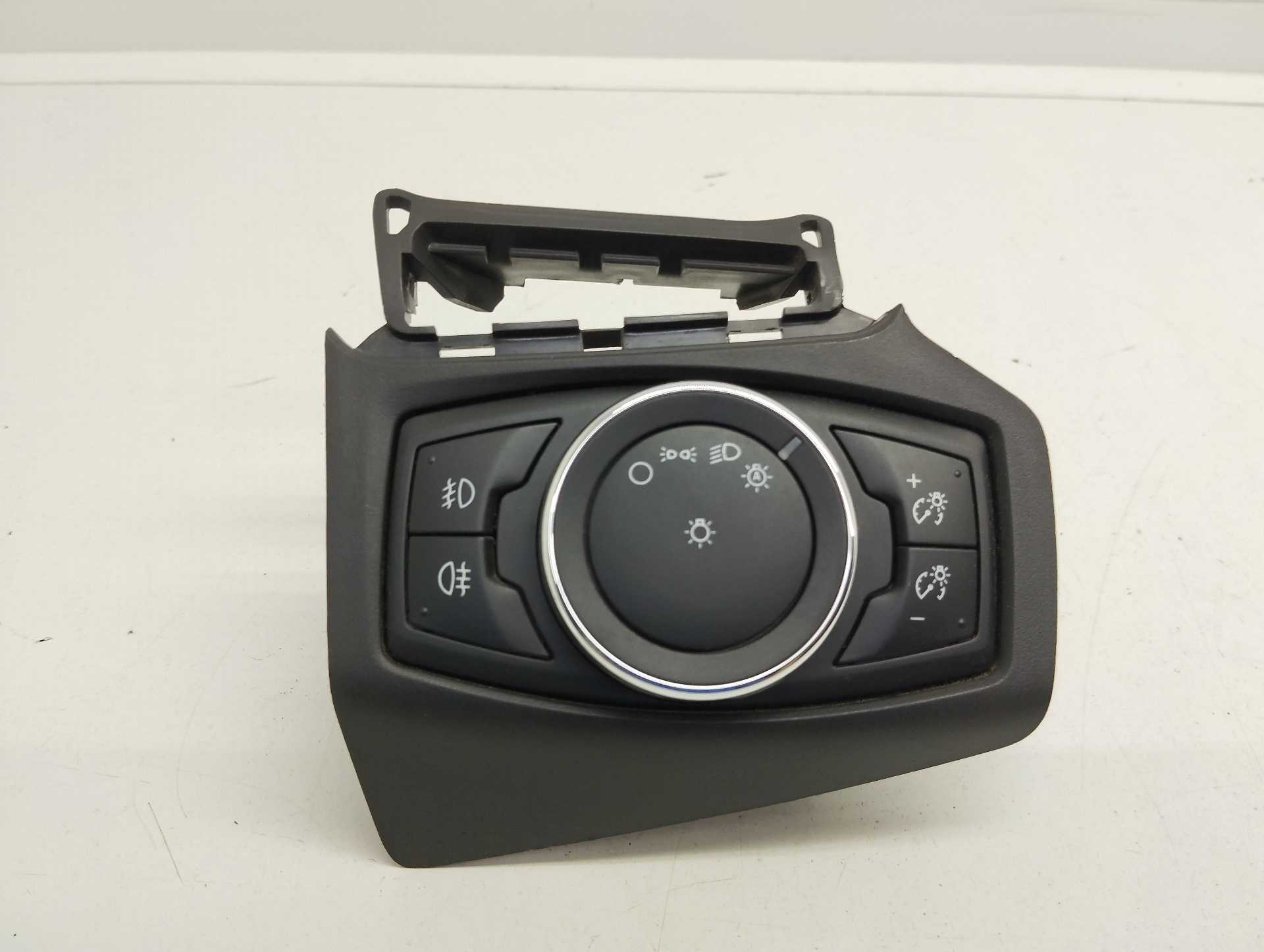 Recambio de mando luces para ford focus lim. (cb8) edition referencia OEM IAM BM5T13A024  