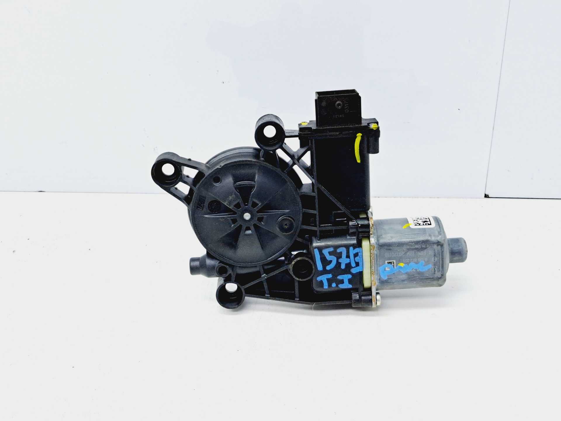 Recambio de motor elevalunas trasero izquierdo para alfa romeo stelvio (630) executive 4wd referencia OEM IAM M16227 0130822071 