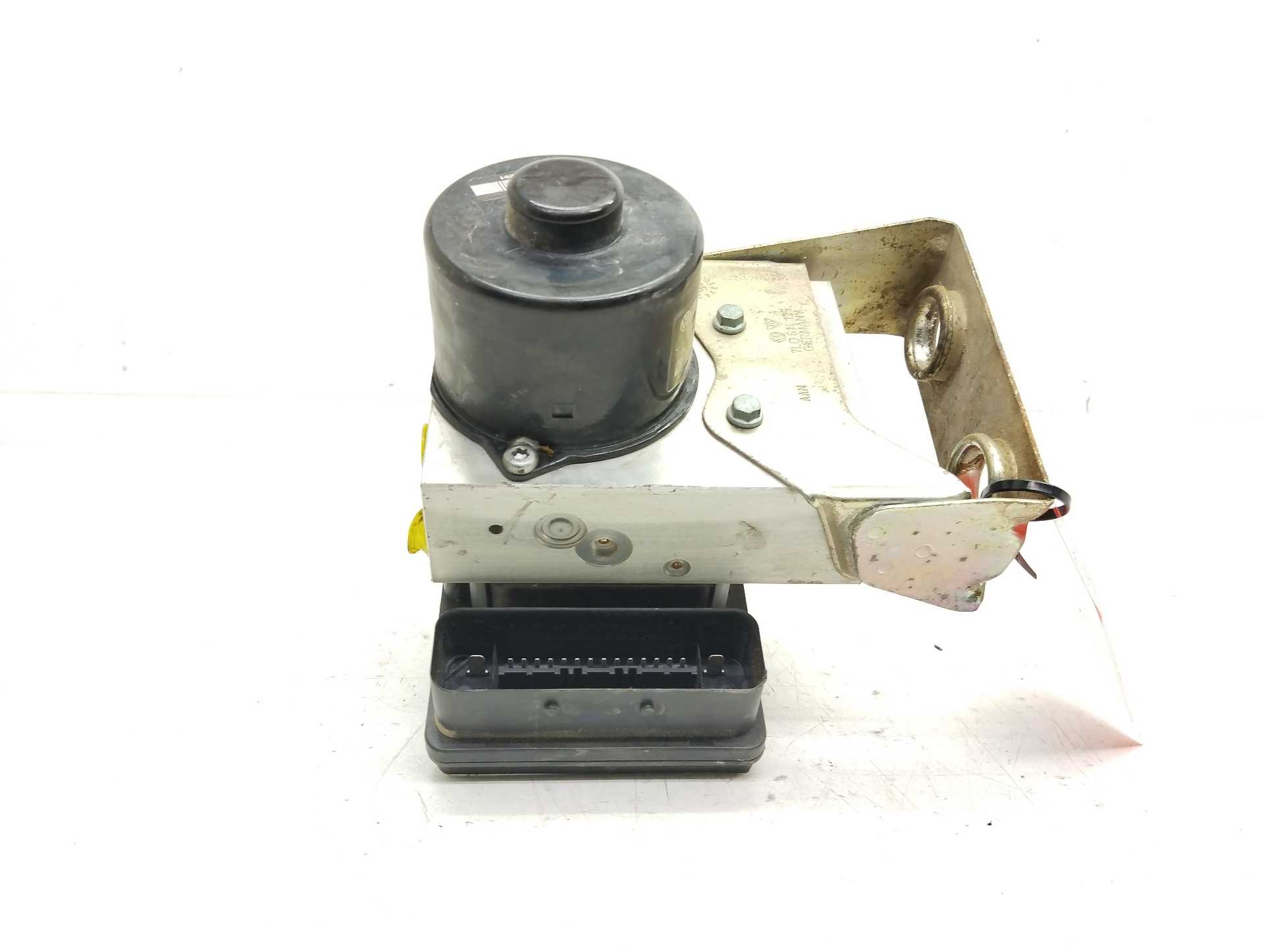 Recambio de abs para volkswagen touareg (7la) tdi v6 referencia OEM IAM 7L0907379G  