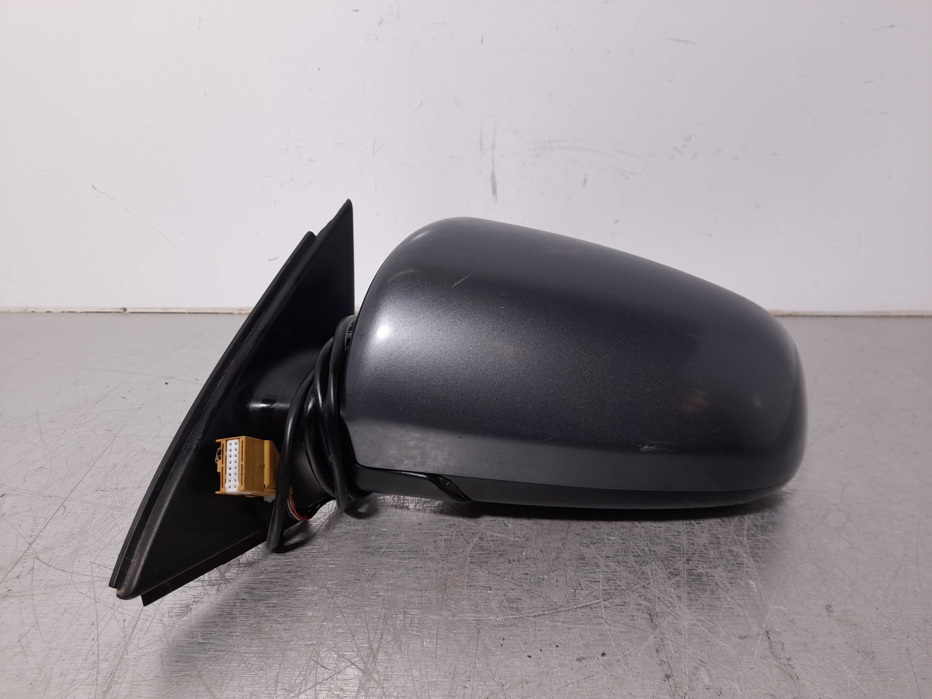 Recambio de retrovisor izquierdo para audi a4 berlina (8e) 1.9 tdi (96kw) referencia OEM IAM   