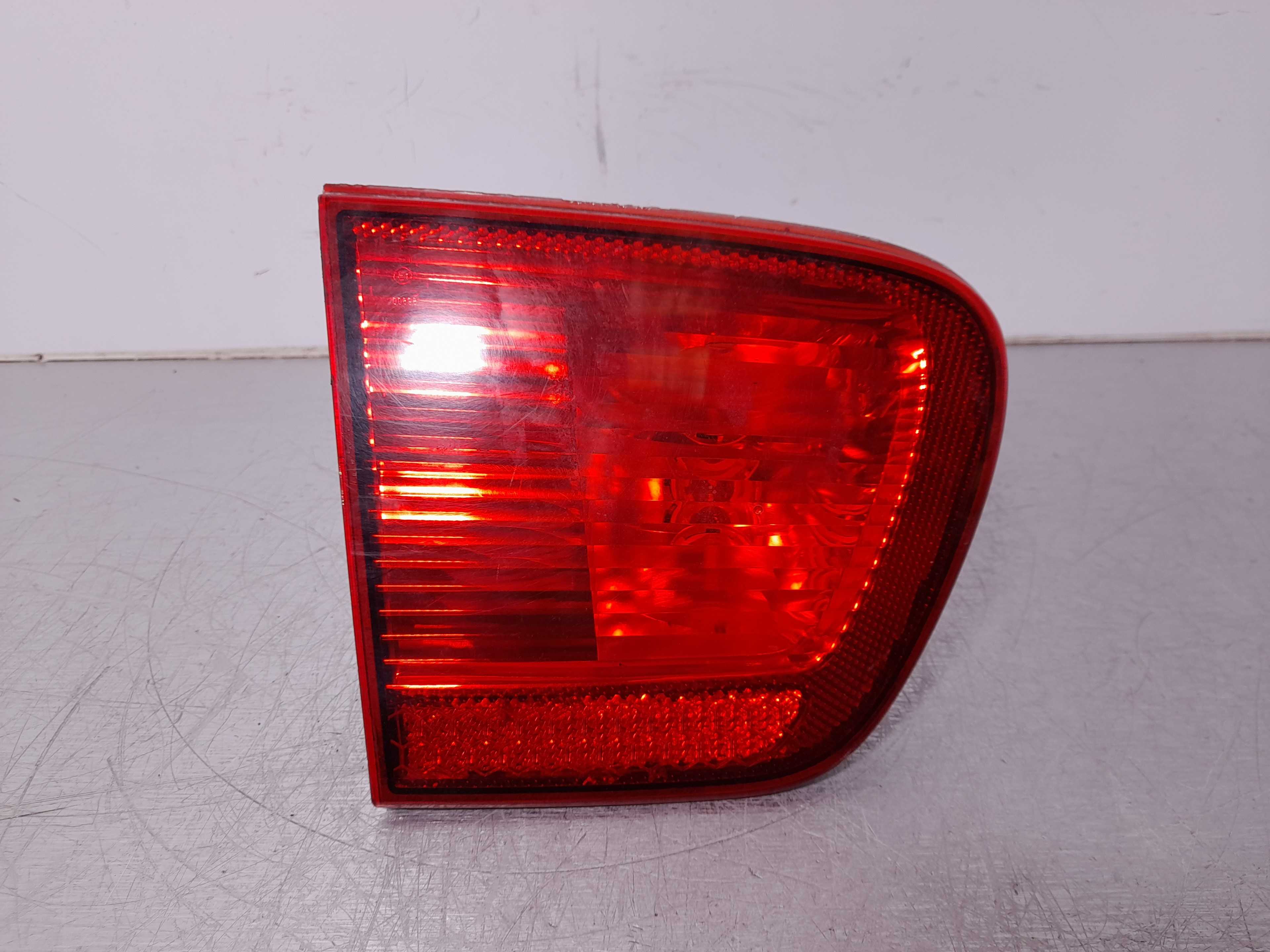 Recambio de piloto porton trasero izquierdo para seat ibiza (6k1) select referencia OEM IAM   