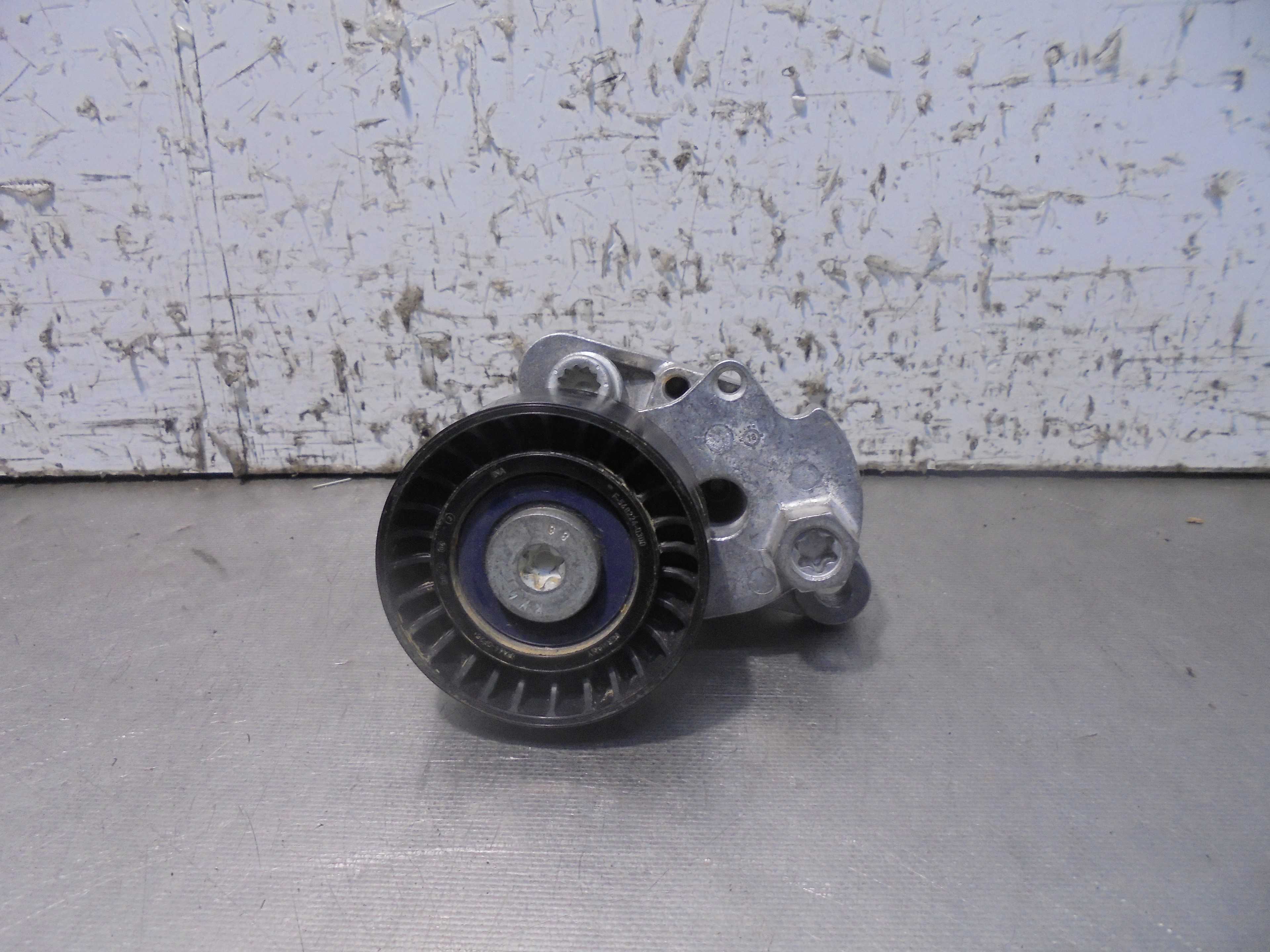Recambio de tensor correa auxiliar para volkswagen t-cross advance referencia OEM IAM 04E145299L  