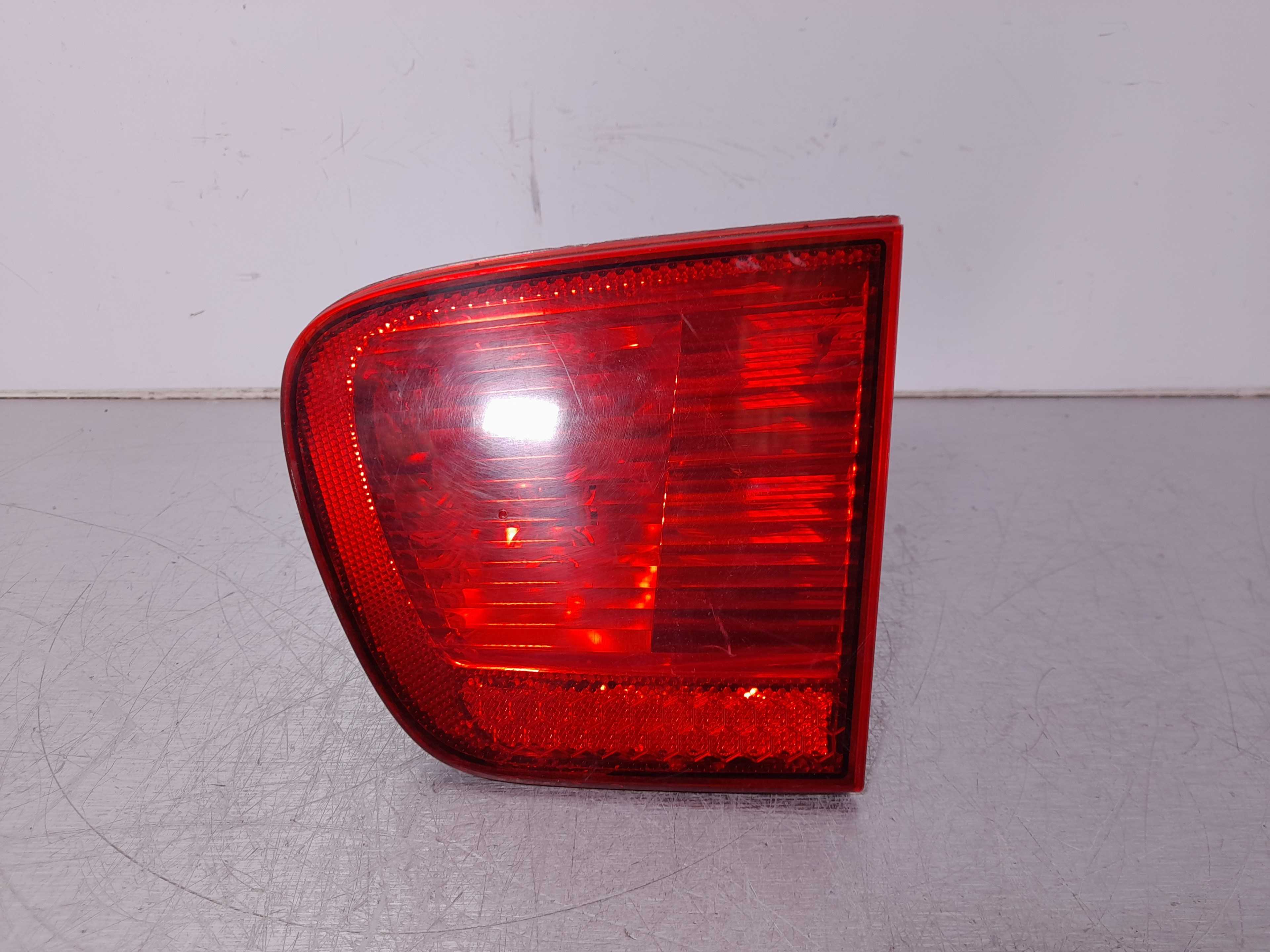 Recambio de piloto porton trasero derecho para seat ibiza (6k1) select referencia OEM IAM   