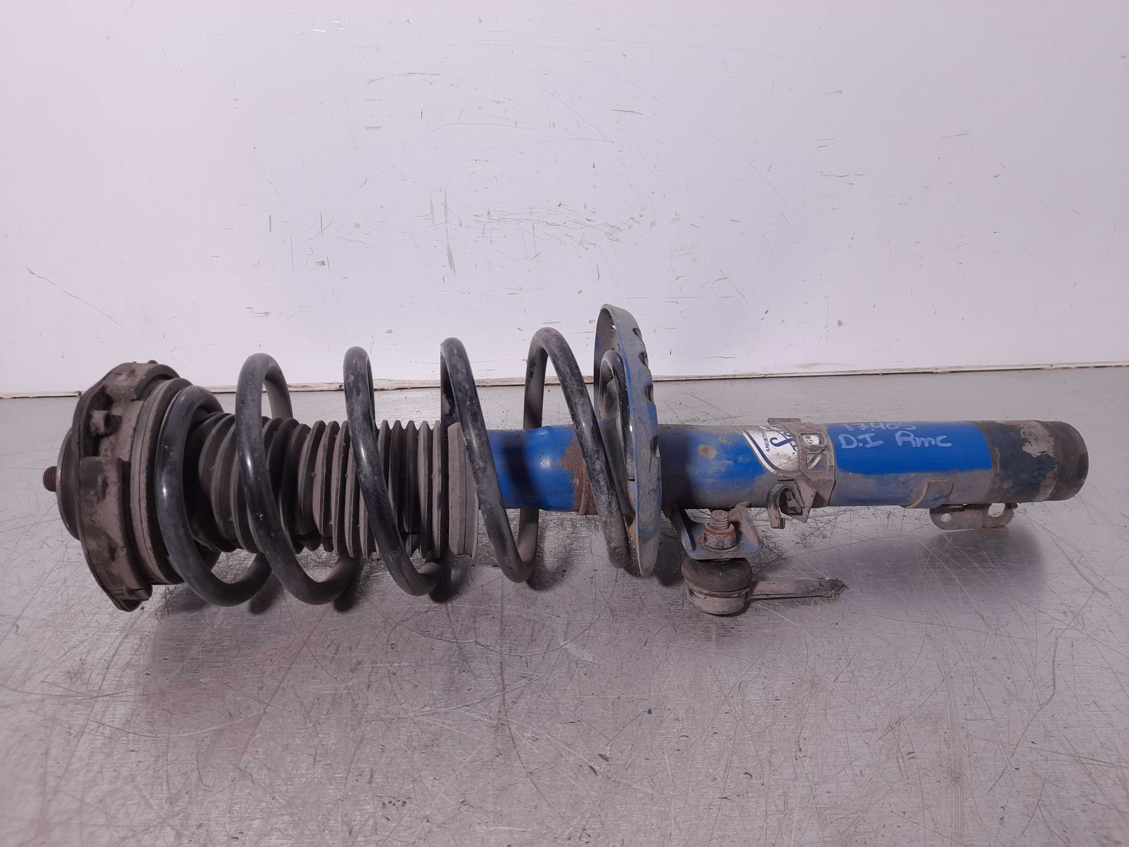 Recambio de amortiguador delantero izquierdo para volkswagen polo (9n1) conceptline referencia OEM IAM   
