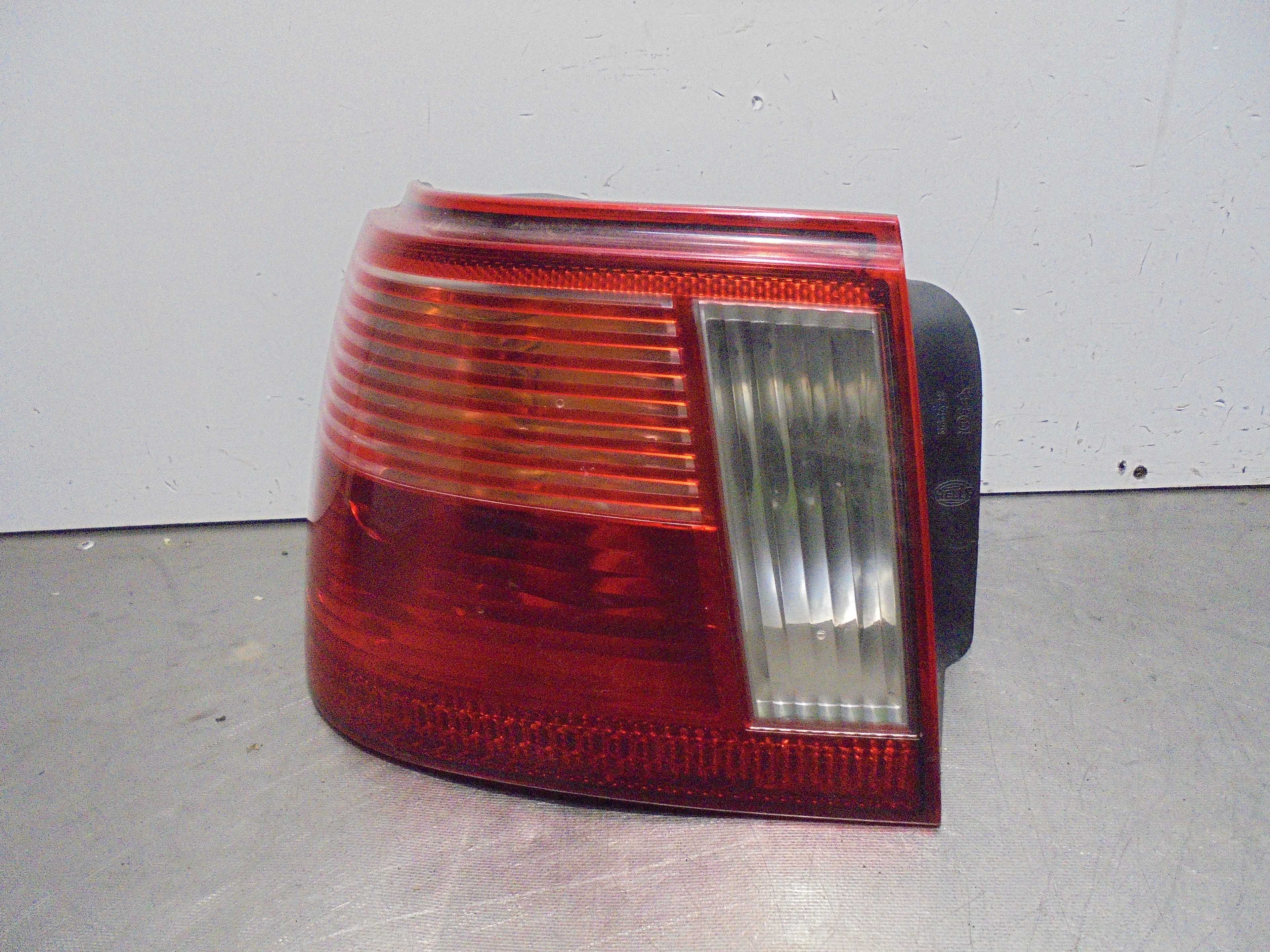 Recambio de piloto trasero izquierdo para seat ibiza (6k1) free sky referencia OEM IAM 6K6945095  