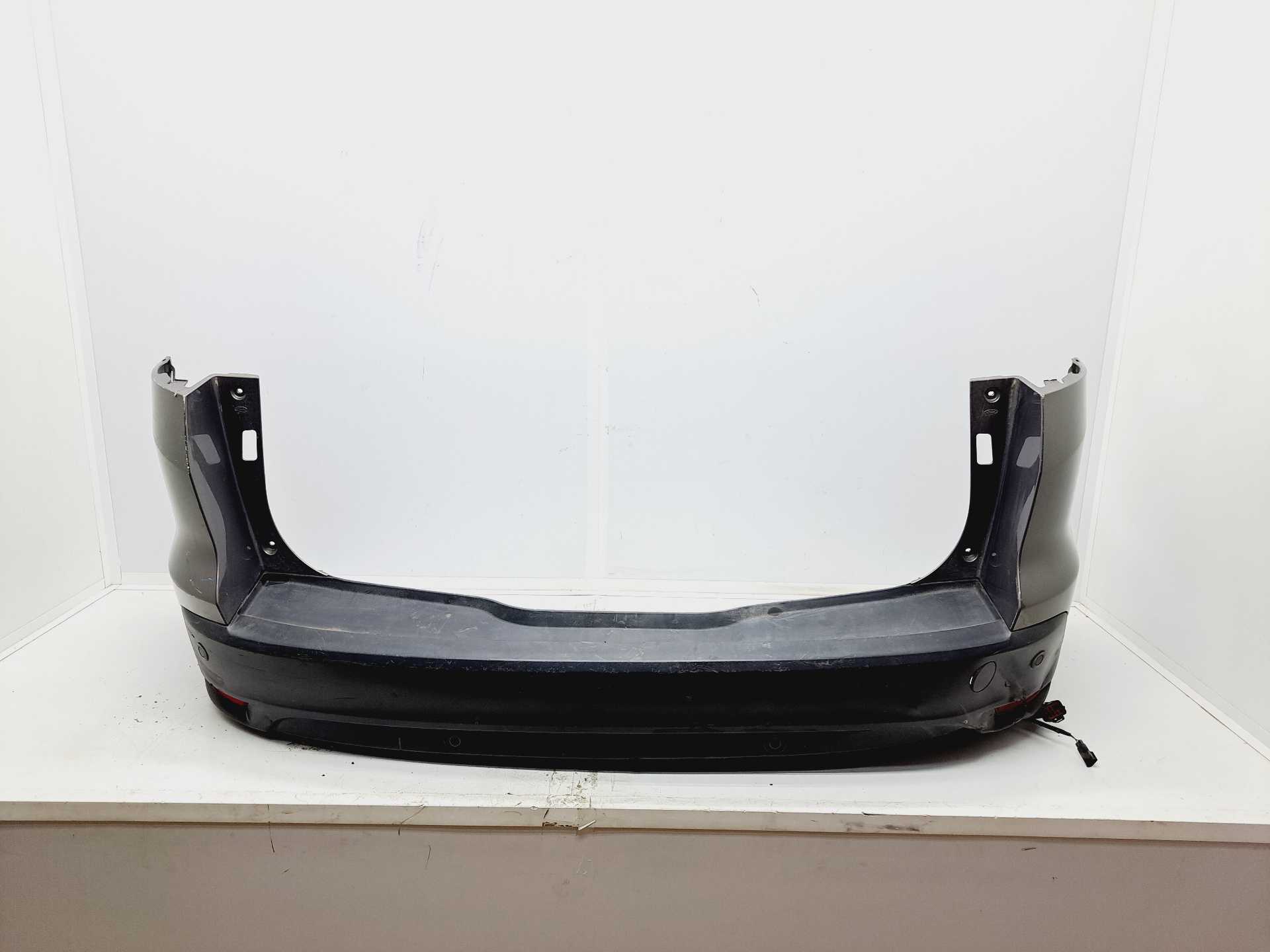 Recambio de paragolpes trasero para ford focus lim. (cb8) edition referencia OEM IAM   