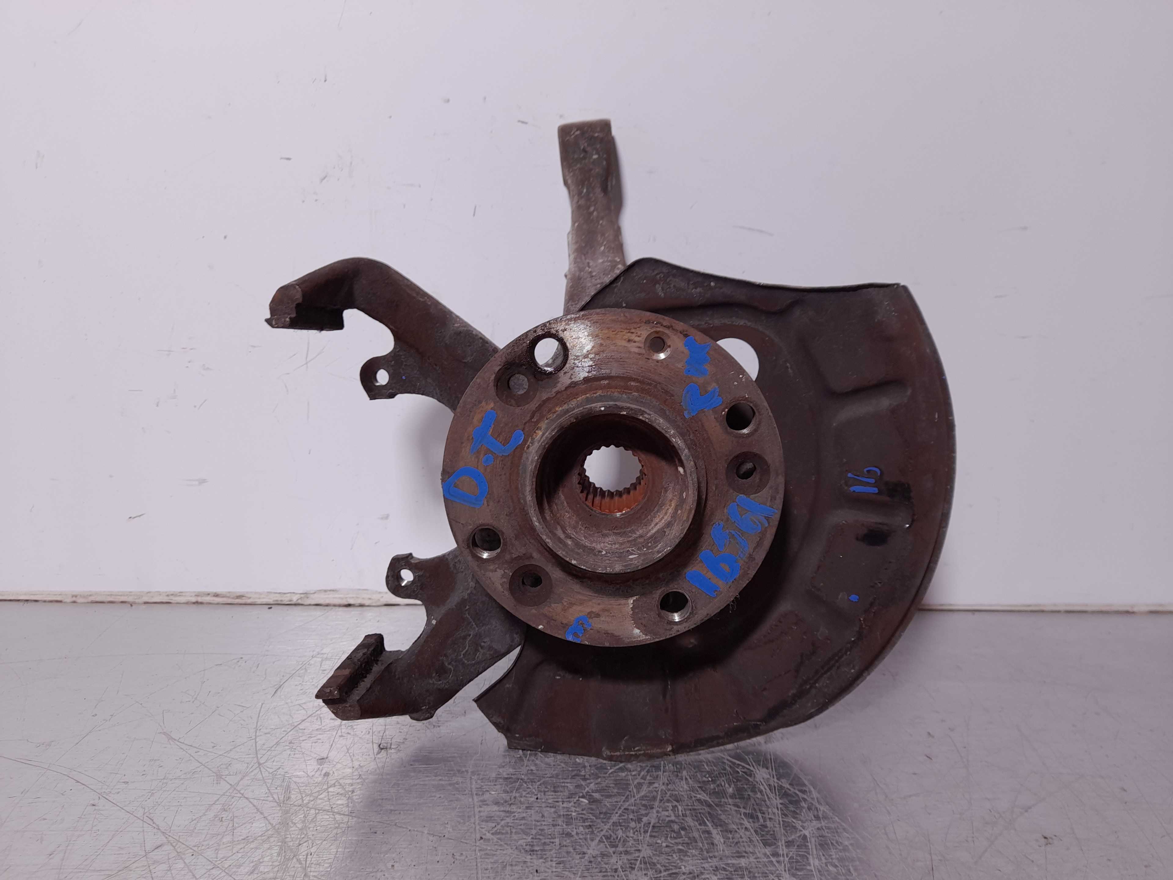 Recambio de mangueta delantera izquierda para seat ibiza (6k1) select referencia OEM IAM   