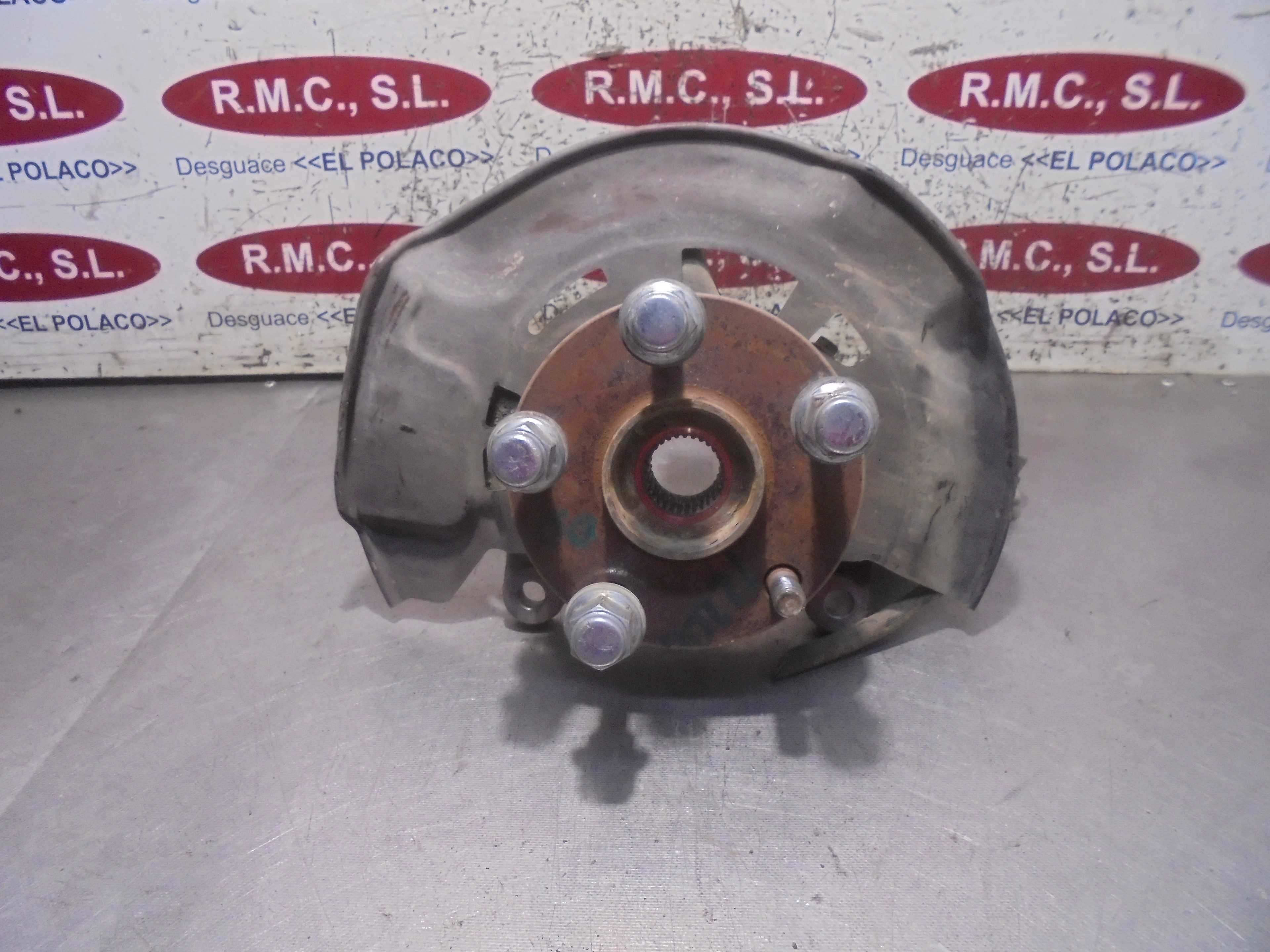 Recambio de mangueta delantera derecha para toyota rav 4 (a3) executive referencia OEM IAM   