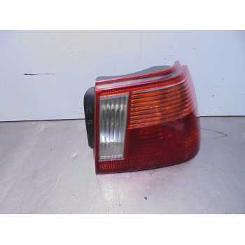 PILOTO TRASERO DERECHO 6K6945096 