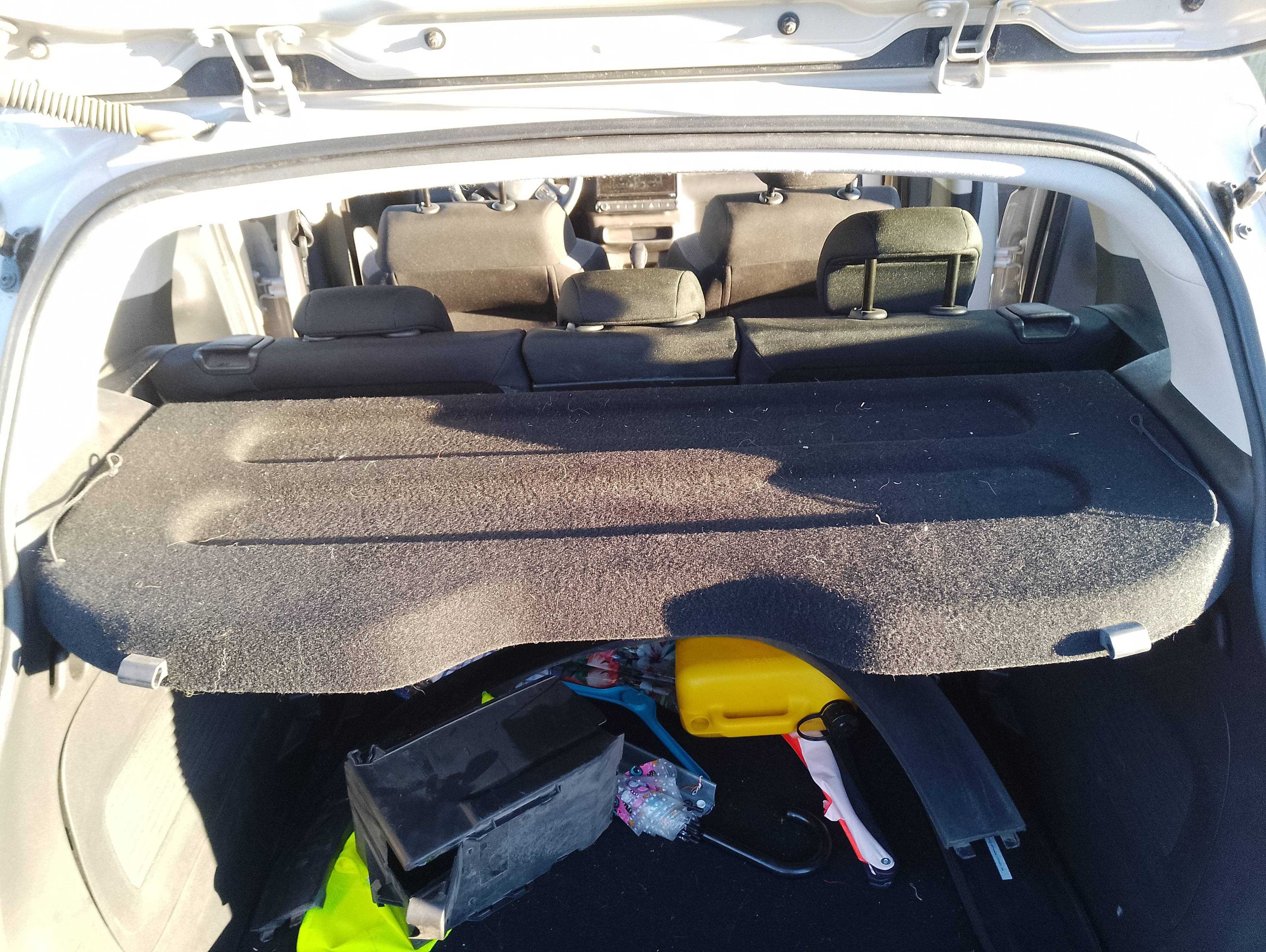 Recambio de bandeja trasera para citroën c3 aircross rip curl referencia OEM IAM   