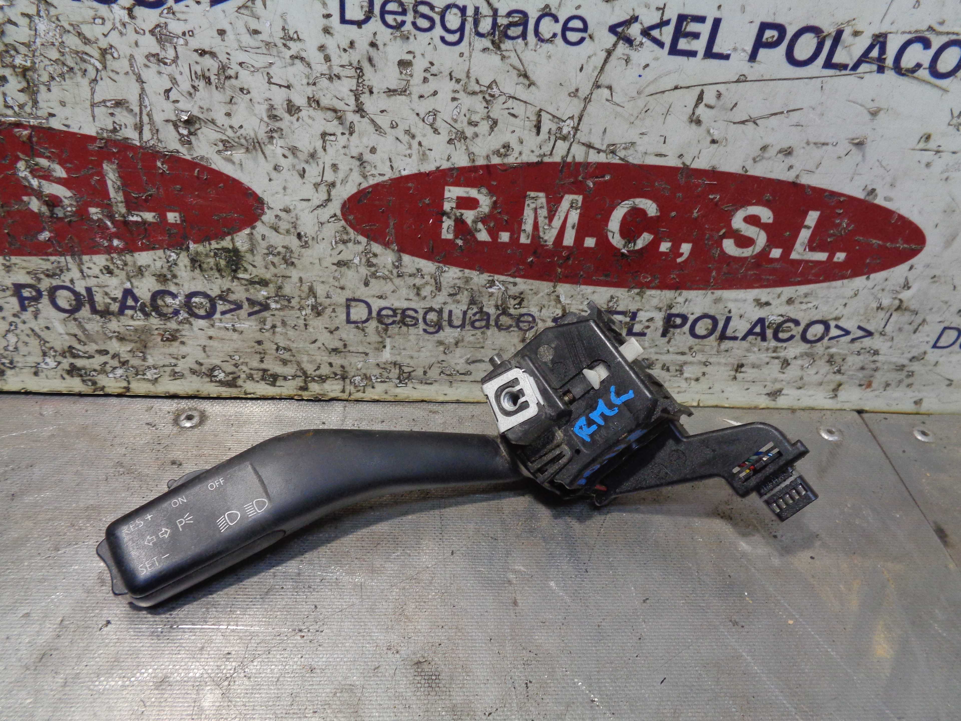 Recambio de mando intermitentes para volkswagen golf plus (5m1) bluemotion edition referencia OEM IAM 1K0953513  