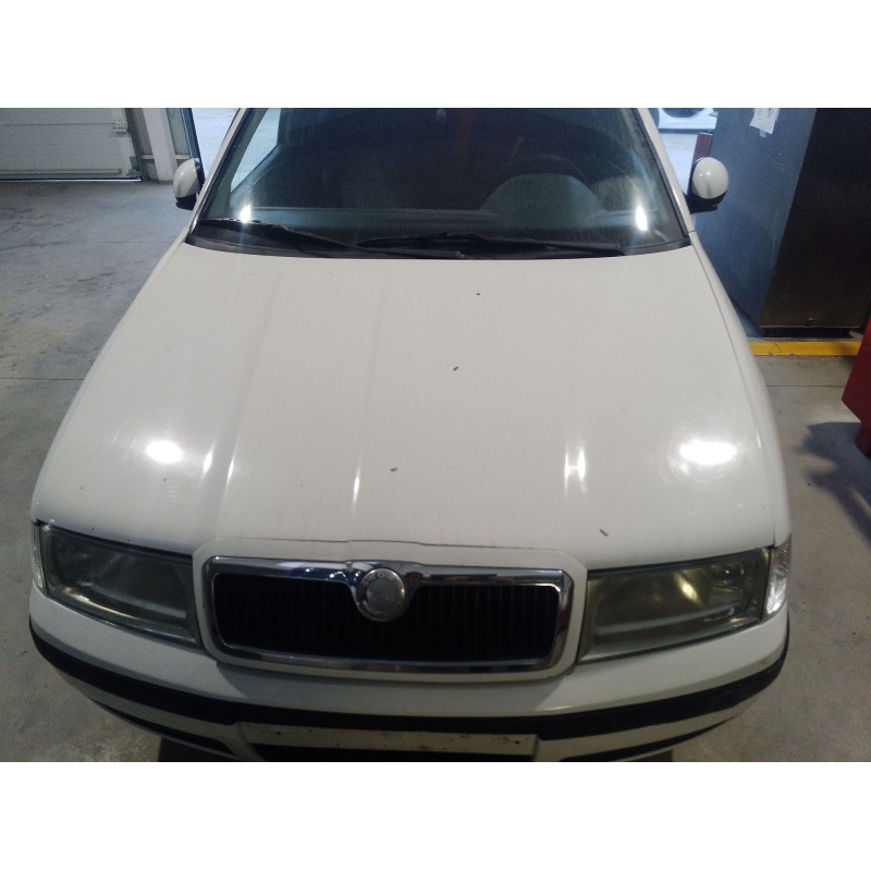 Recambio de capot delantero para skoda octavia ii (1z3) 1.9 tdi referencia OEM IAM 1U0823031D  