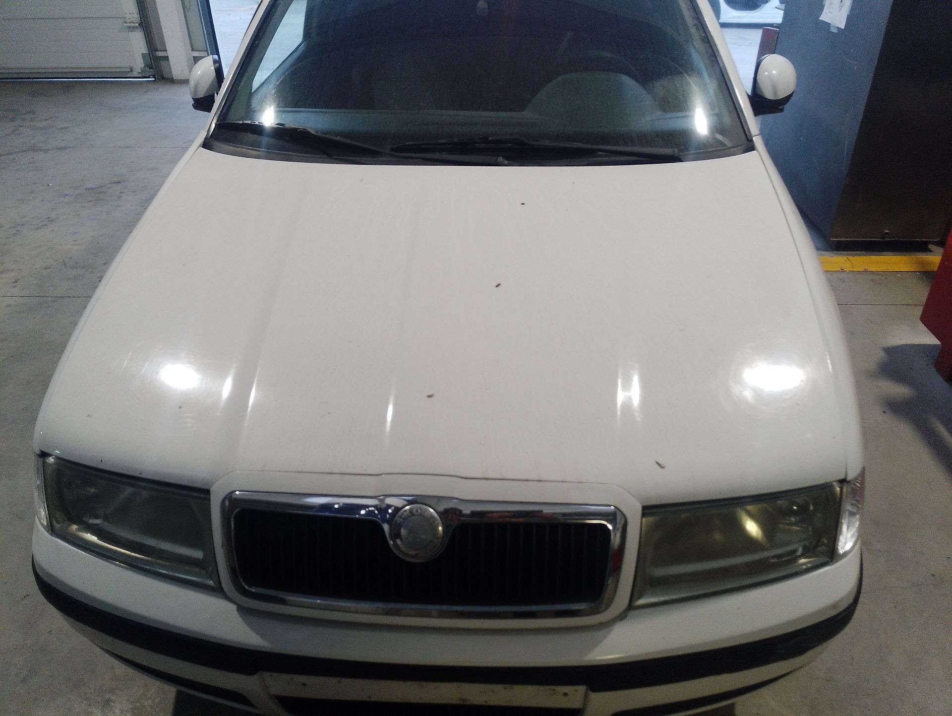 Recambio de capot delantero para skoda octavia ii (1z3) 1.9 tdi referencia OEM IAM 1U0823031D  