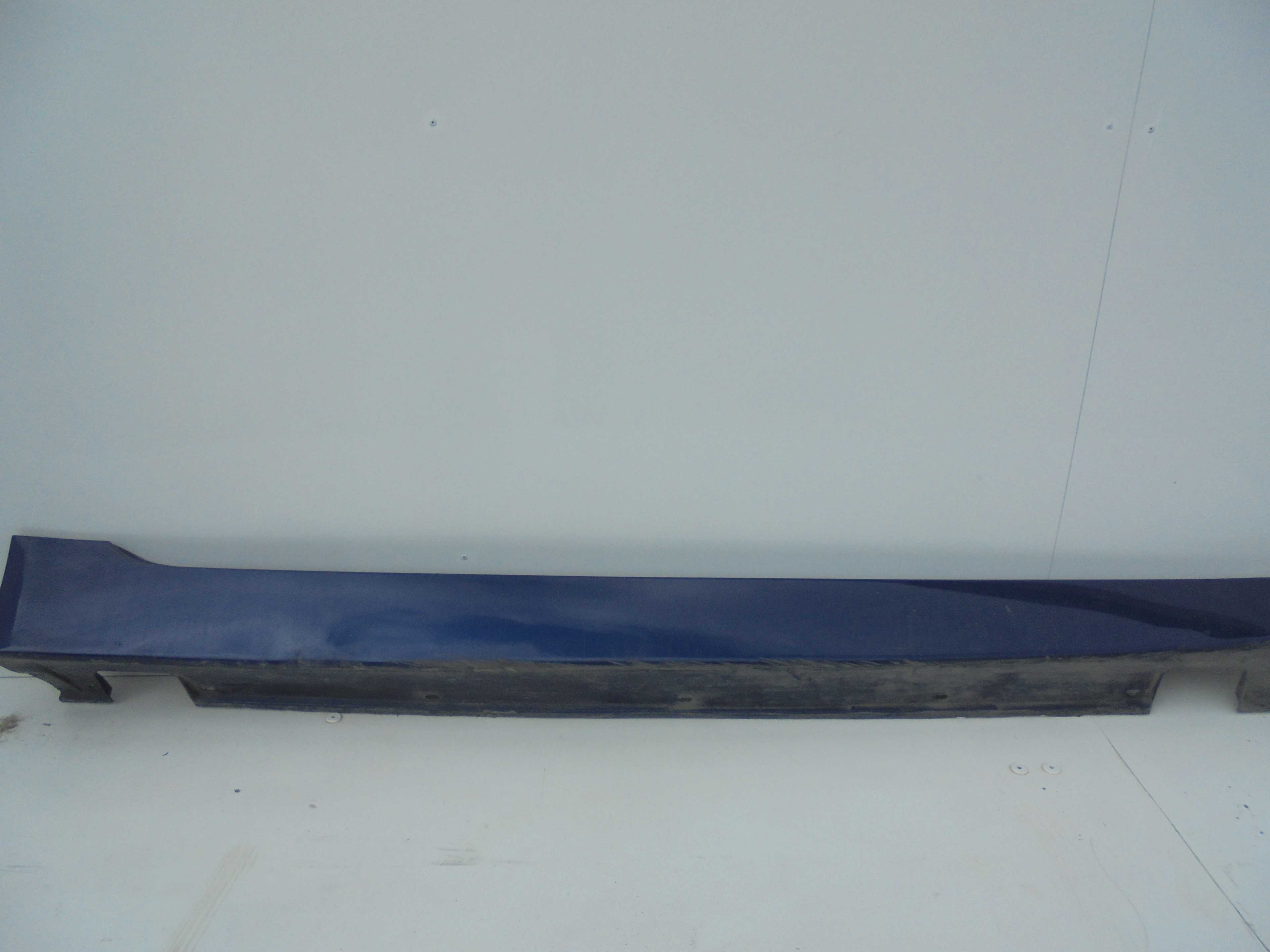 Recambio de faldon lateral para bmw serie 5 berlina (e60) 530d referencia OEM IAM   