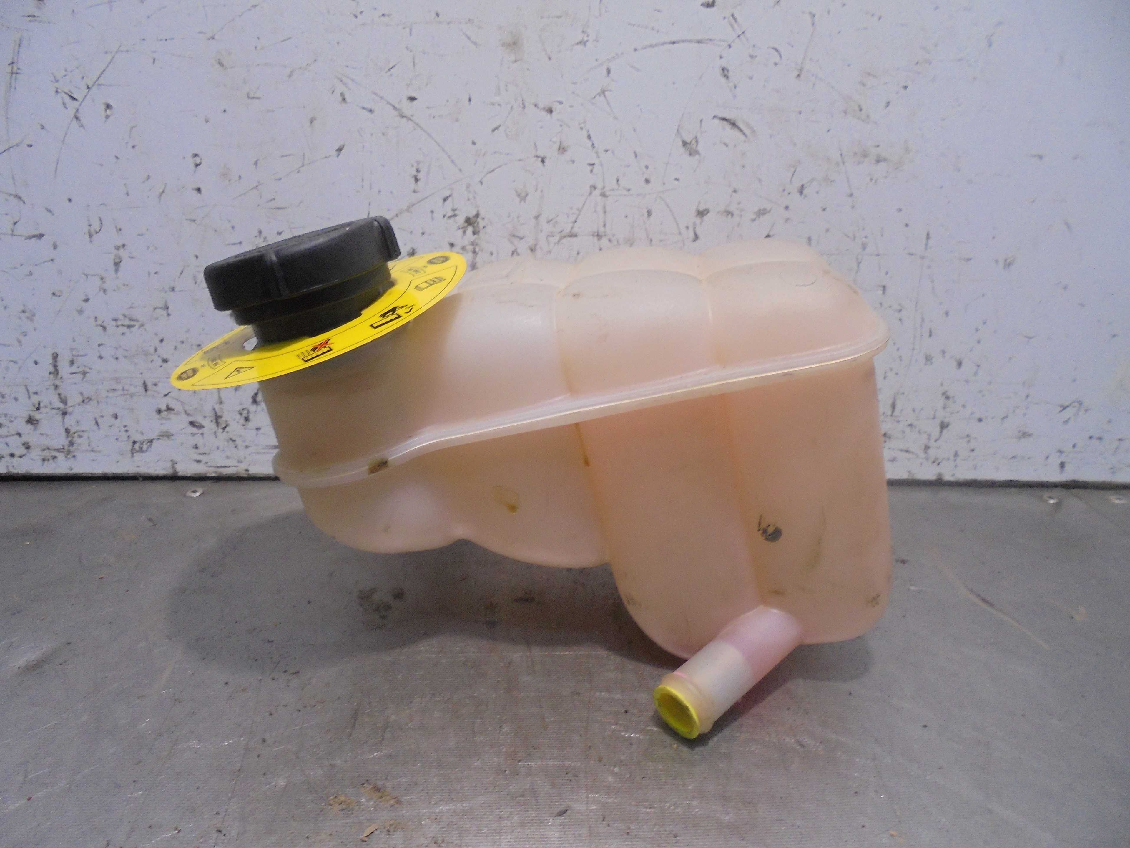 Recambio de deposito expansion para land rover discovery 2.5 turbodiesel referencia OEM IAM   