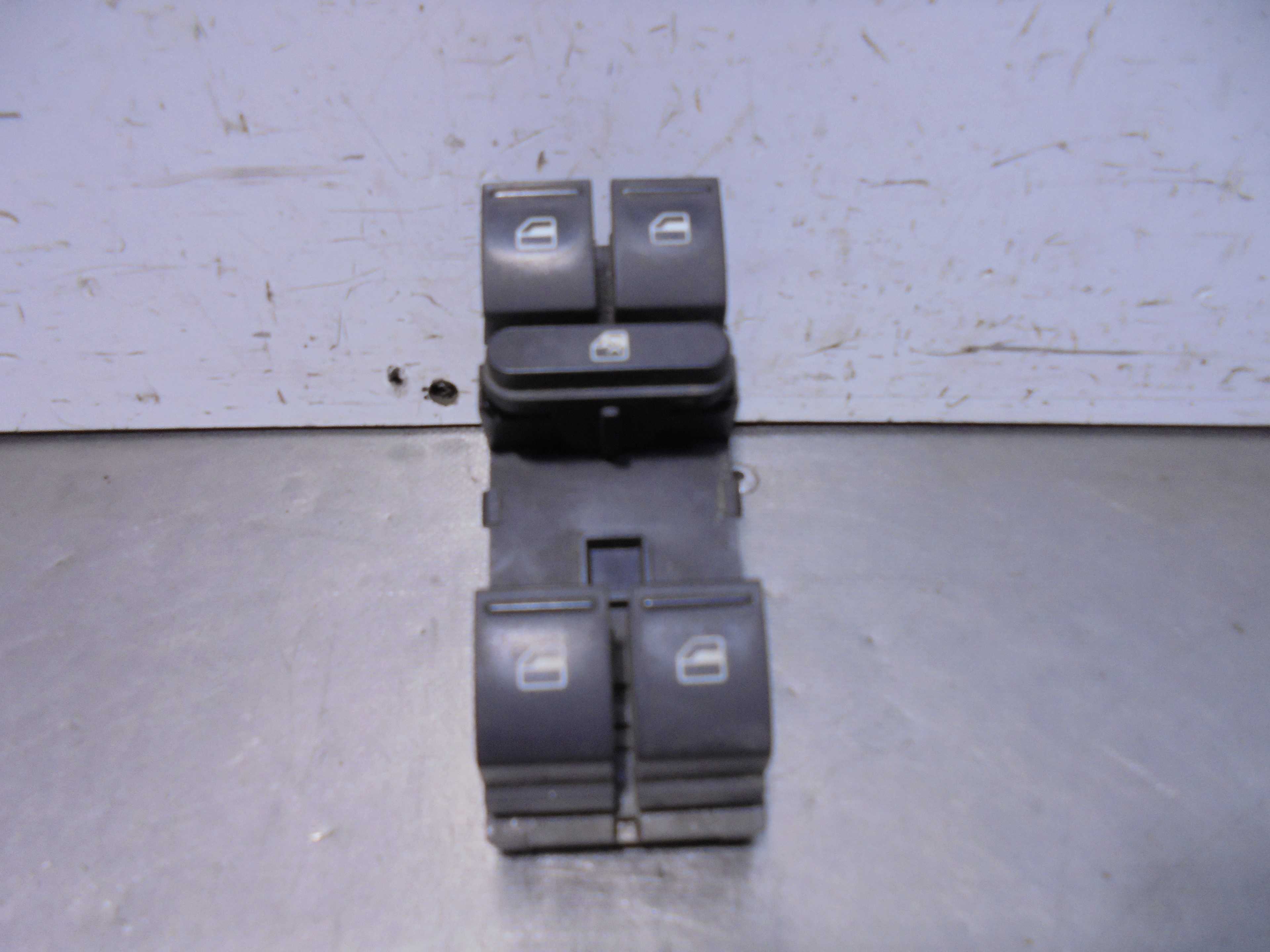 Recambio de mando elevalunas delantero izquierdo para volkswagen passat berlina (3c2) highline referencia OEM IAM 1K4959857A  