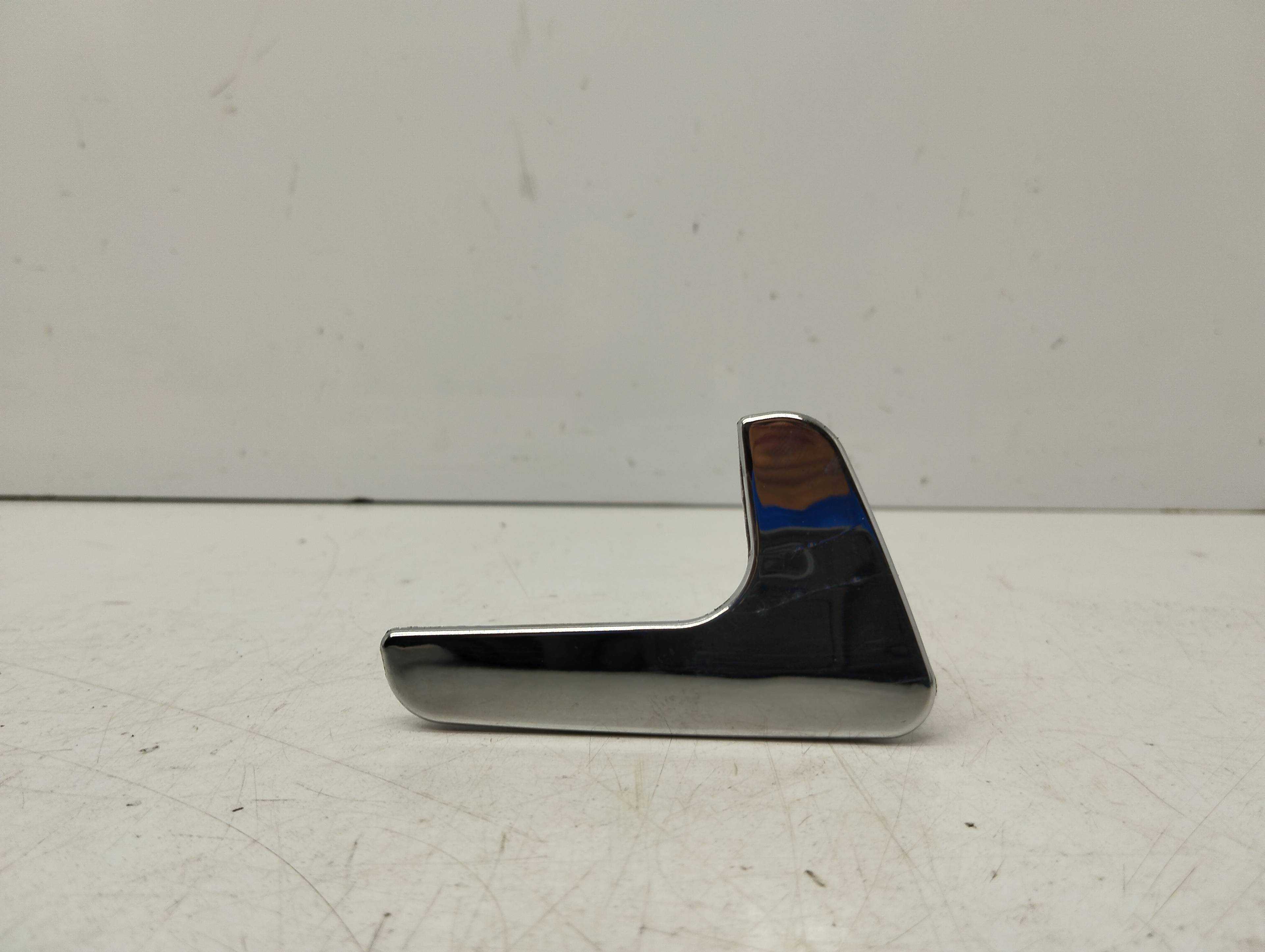 Recambio de maneta interior trasera derecha para seat cordoba berlina (6k2) stella referencia OEM IAM   
