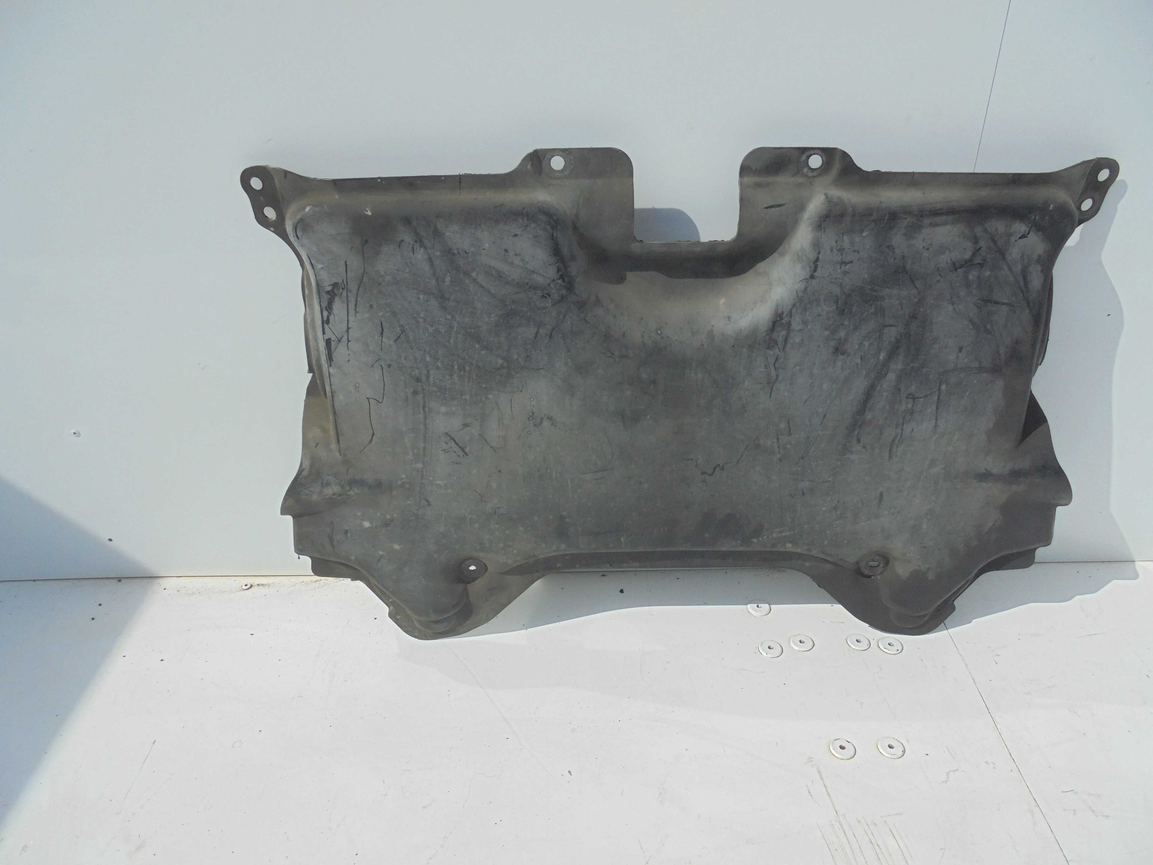 Recambio de cubrecarter para mercedes-benz clase c (w204) berlina 2.1 cdi cat referencia OEM IAM   